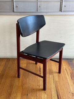 Set of 6 Dinning Chairs in Rosewood & Naugahyde Attributed to Borge Mogensen