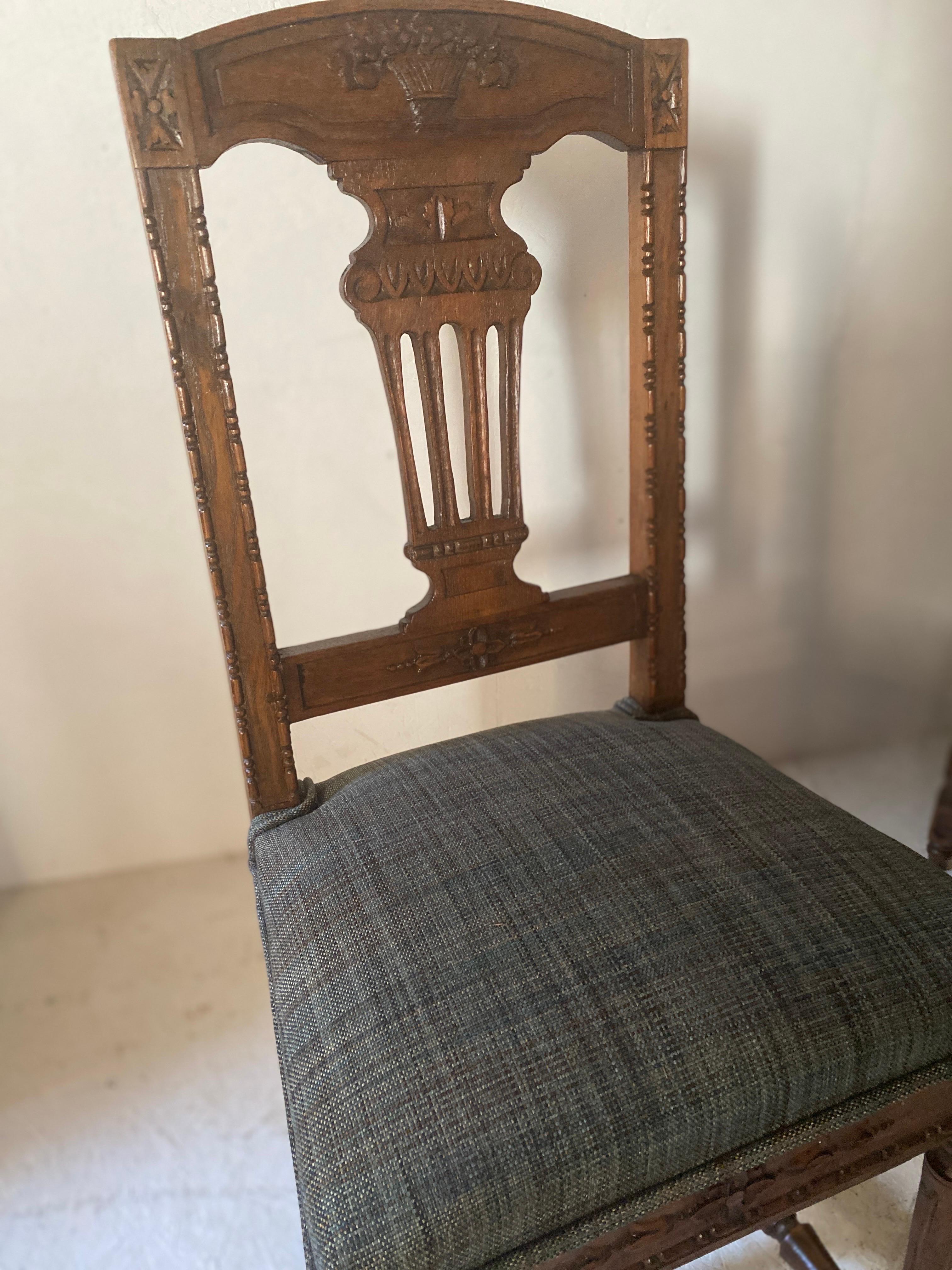 French Set of 6 directoire chairs 19th century  For Sale