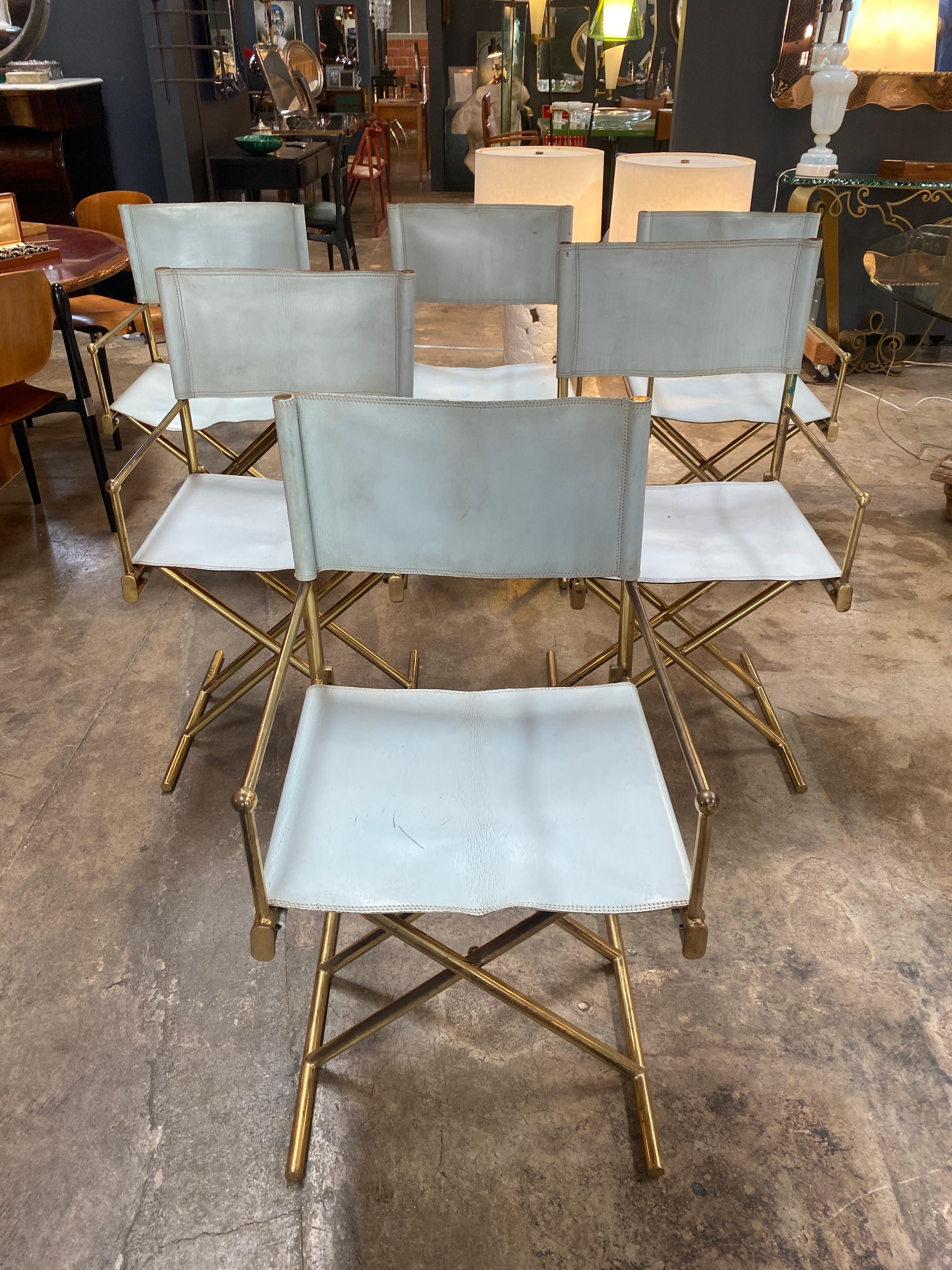 Set of 6 director's chair in brass and white leather, Italy, 1970s.
Director's chair. An intriguing upscale of this Classic armchair.
Care of details for this evergreen design. See photos.
Here pictured with a beautiful Tuscan leather.