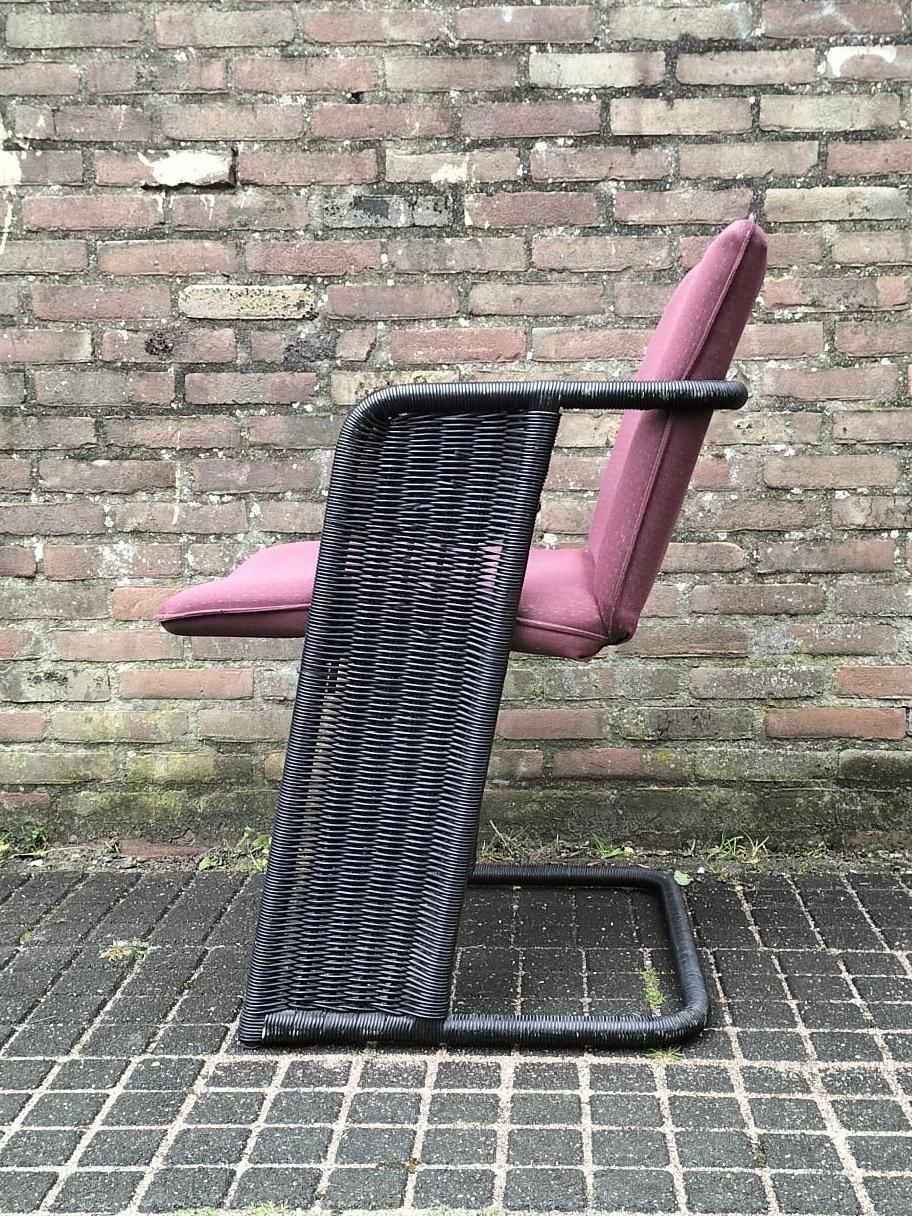 Néerlandais Ensemble de 6 chaises de salle à manger en osier de conception néerlandaise par Luit Van Der Helm, années 1980. en vente