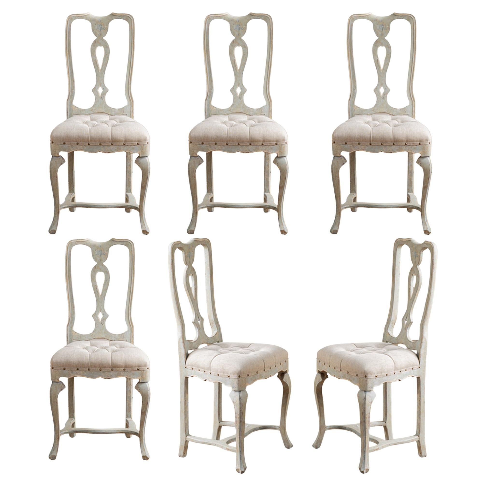Ensemble de 6 chaises de salle à manger italiennes du début du C.I.C. à patine peinte gris-bleu pâle en vente