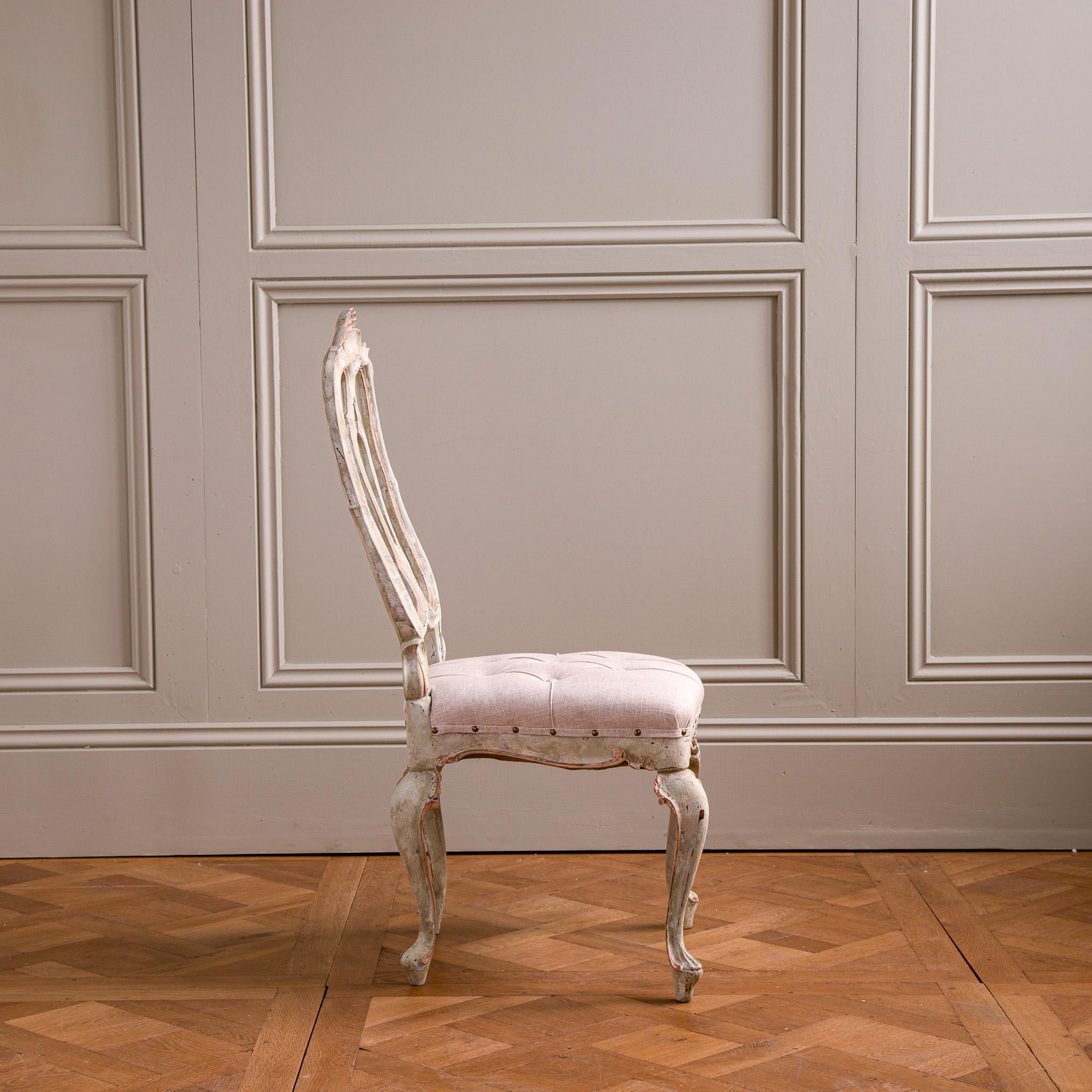 Satz von sechs venezianischen Esszimmerstühlen im Zustand „Gut“ im Angebot in London, Park Royal