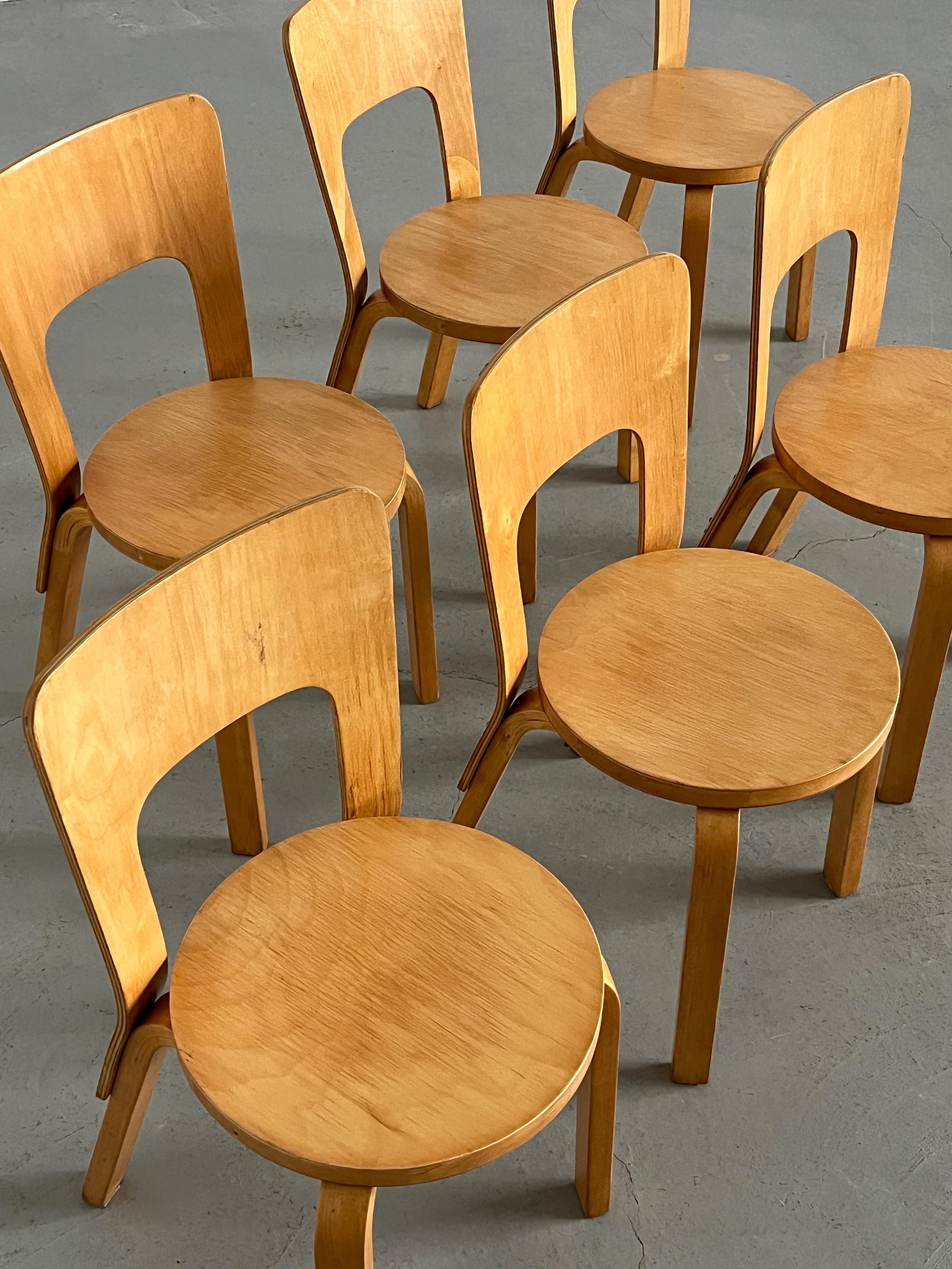 Finlandais Ensemble de 6 chaises de salle à manger en bois de bouleau 