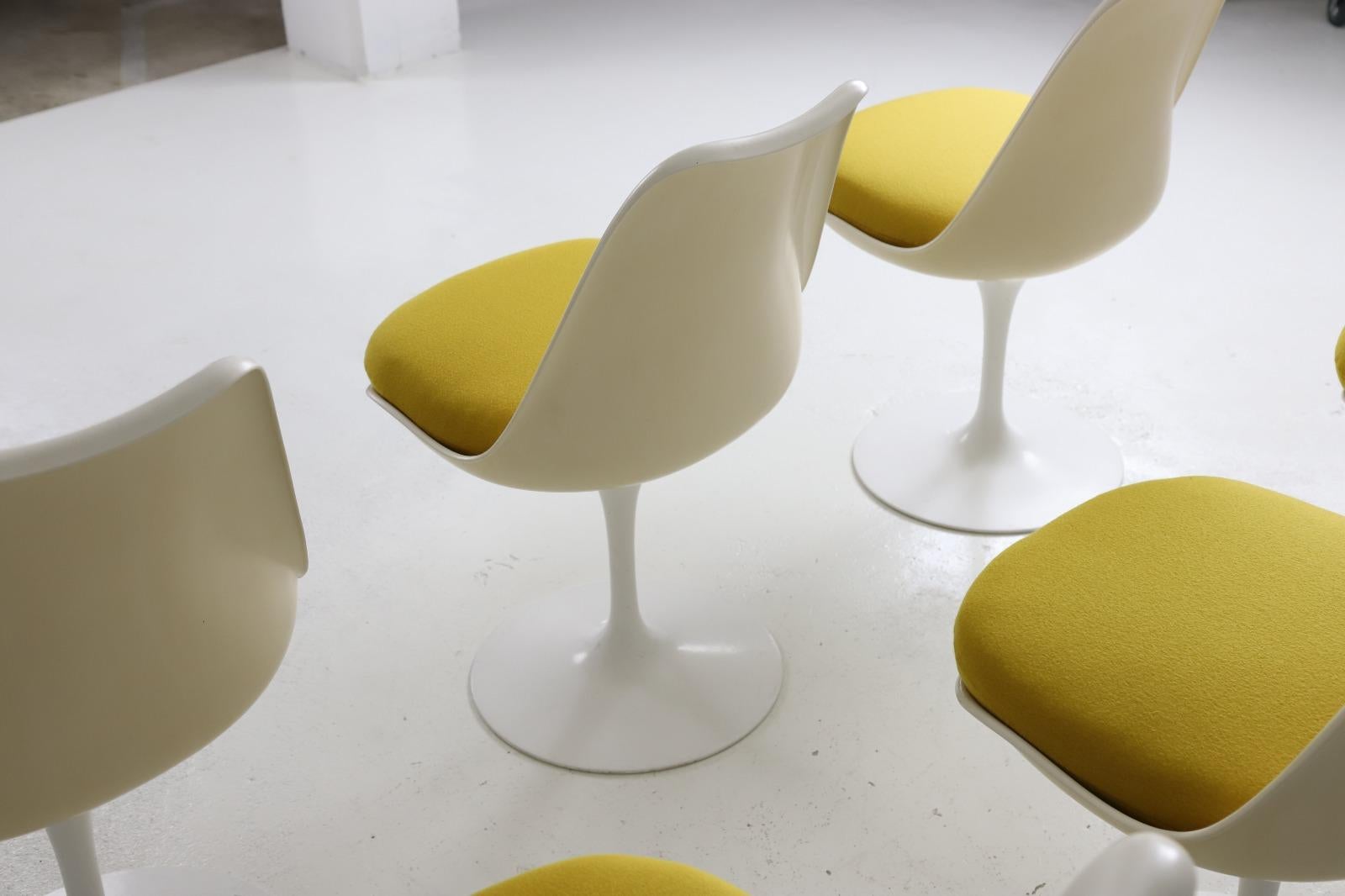 Mid-Century Modern Set of 6 Early Swivel 'Tulip' Chairs by Eero Saarinen for Knoll, 1960s
