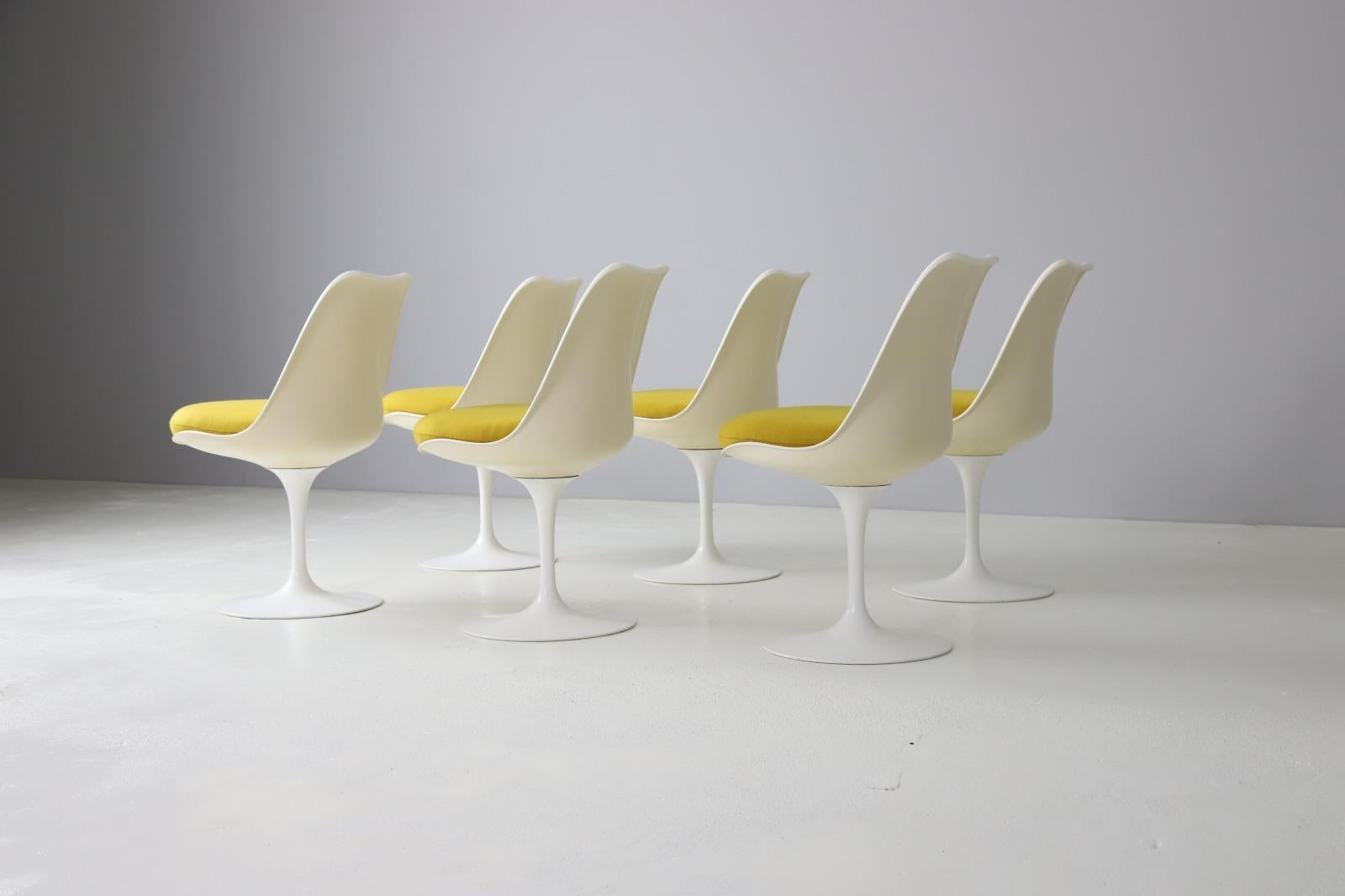American Set of 6 Early Swivel 'Tulip' Chairs by Eero Saarinen for Knoll, 1960s