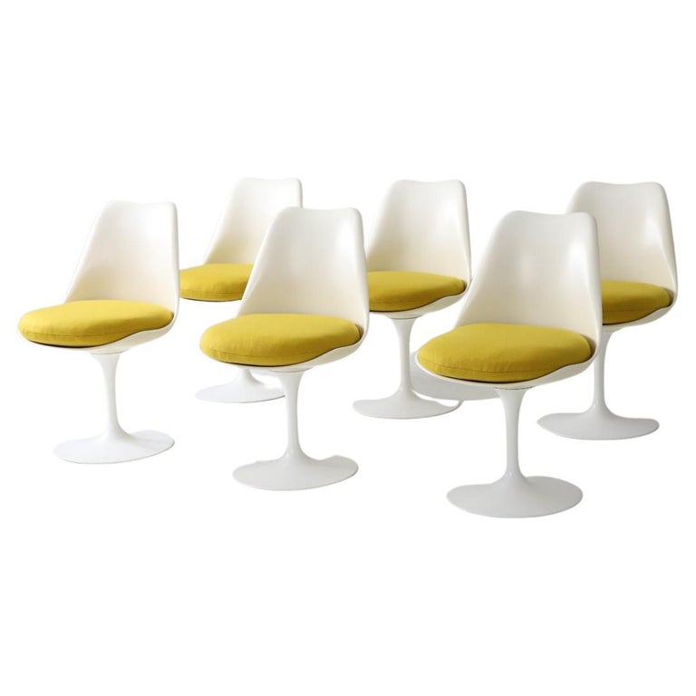 Set of 6 Early Swivel 'Tulip' Chairs by Eero Saarinen for Knoll, 1960s For Sale