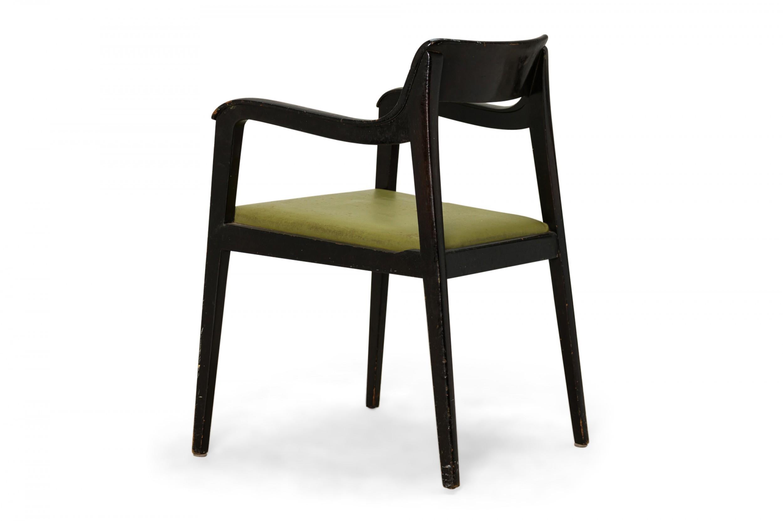 Set of 6 Edward Wormley for Dunbar 'Riemerschmid' Black and Green Dining Chairs In Good Condition For Sale In New York, NY
