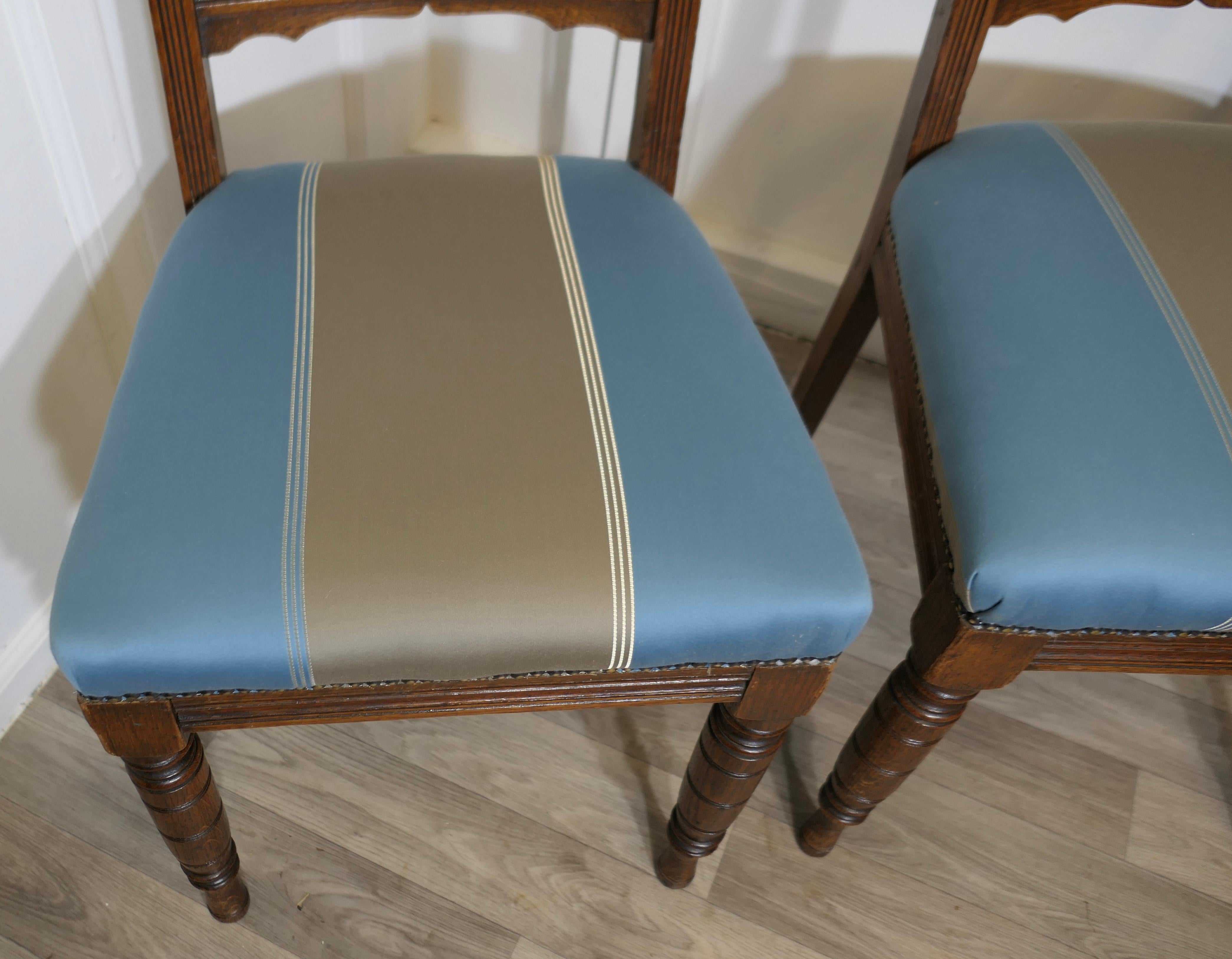 Set di 6 sedie da pranzo Edwardian Oak   Questo è un bellissimo set di sedie Oak. in vendita 4