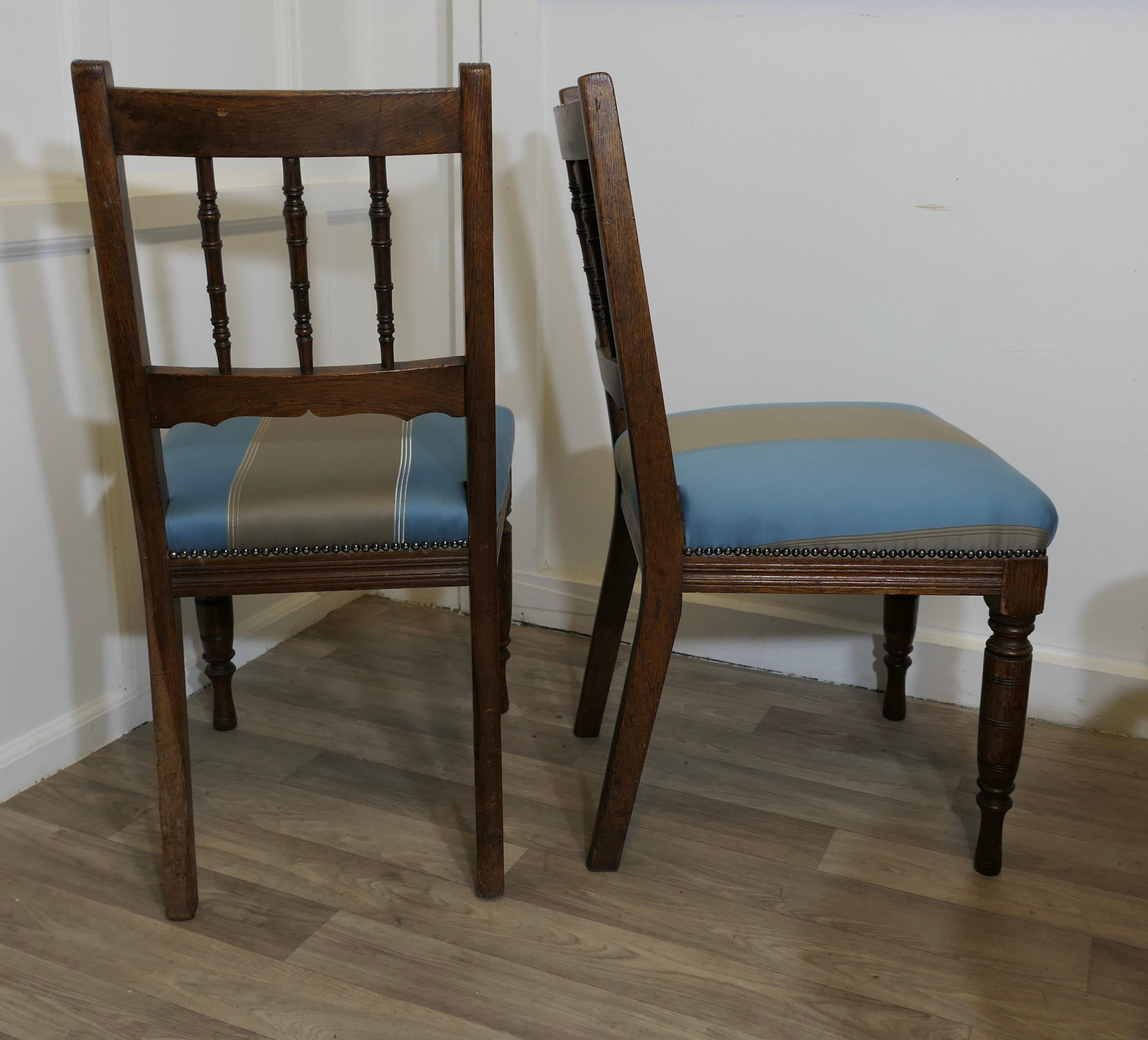 Set di 6 sedie da pranzo Edwardian Oak   Questo è un bellissimo set di sedie Oak. in vendita 5
