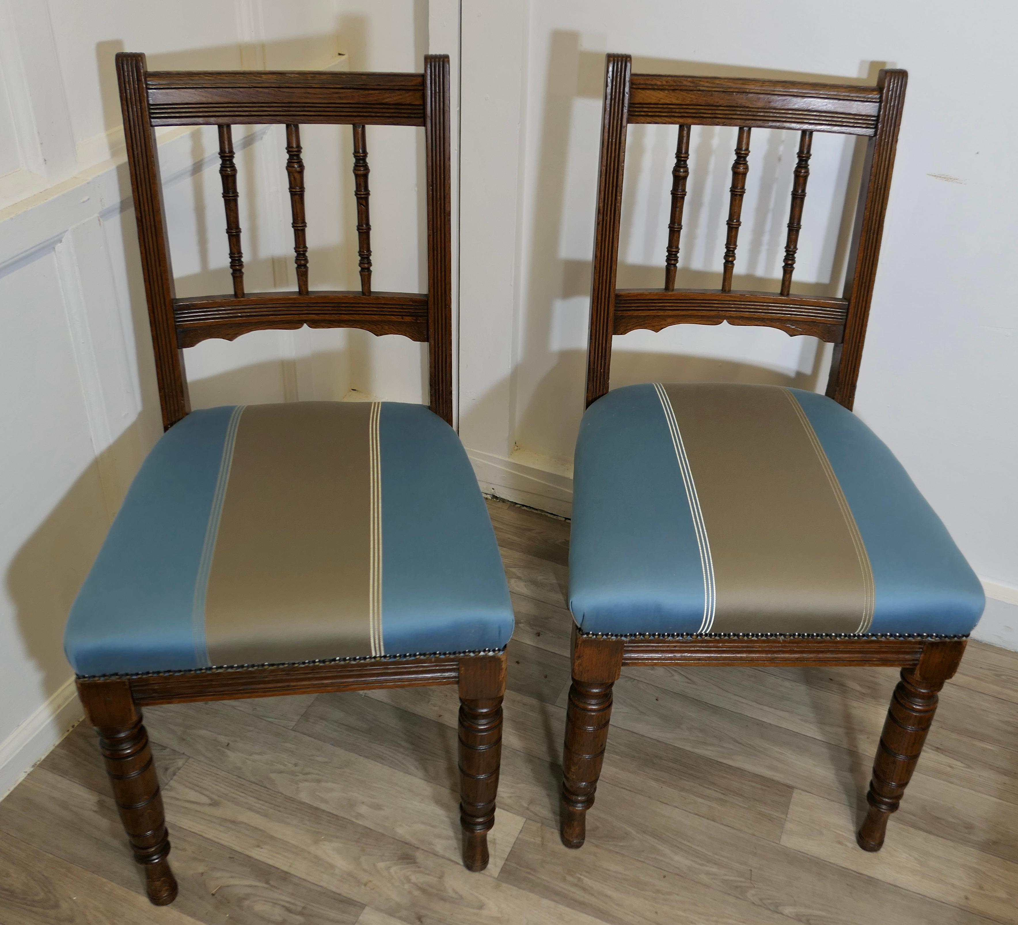Quercia Set di 6 sedie da pranzo Edwardian Oak   Questo è un bellissimo set di sedie Oak. in vendita