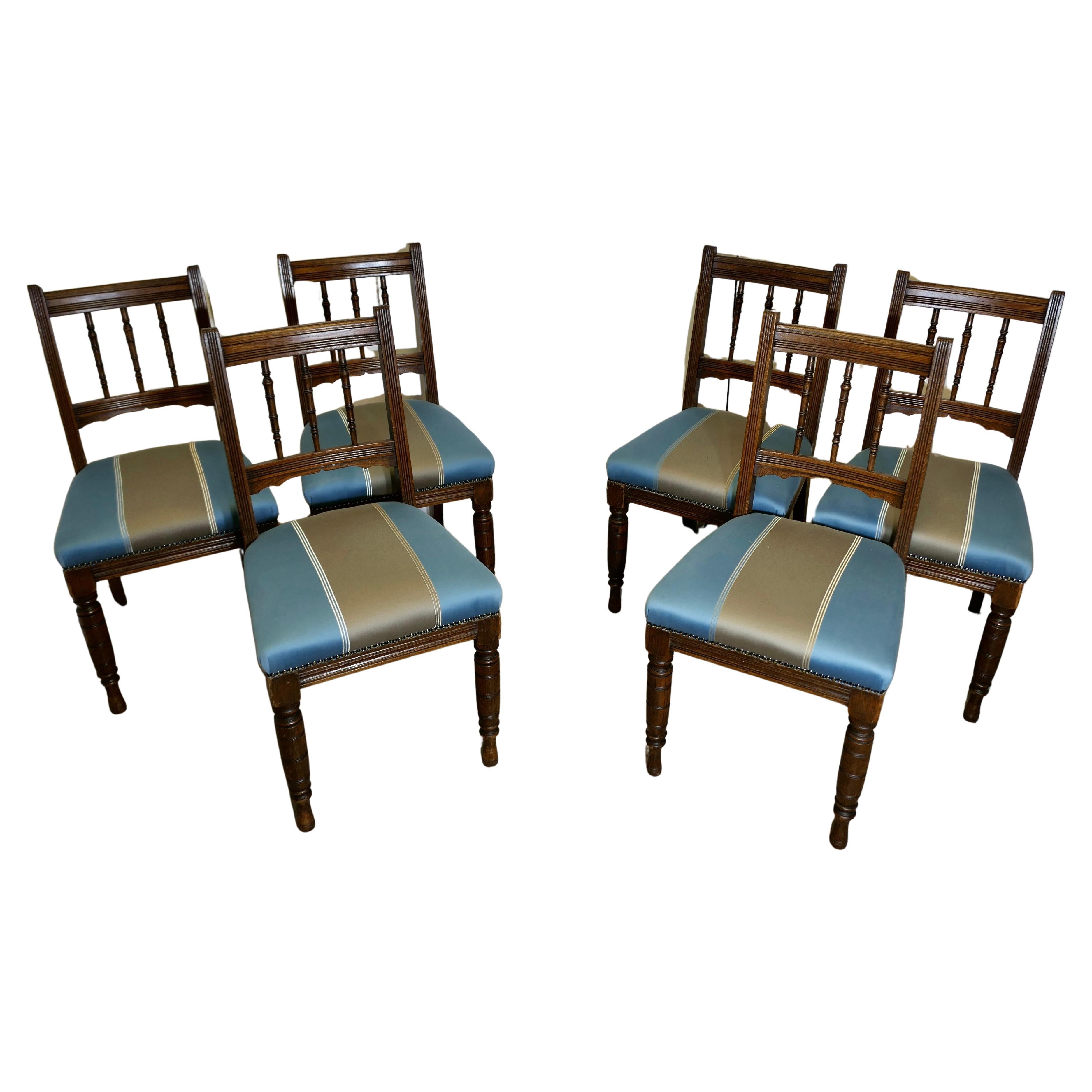 Set of 6 Edwardian Oak Dining Chairs   This is a very handsome set of Oak Chairs