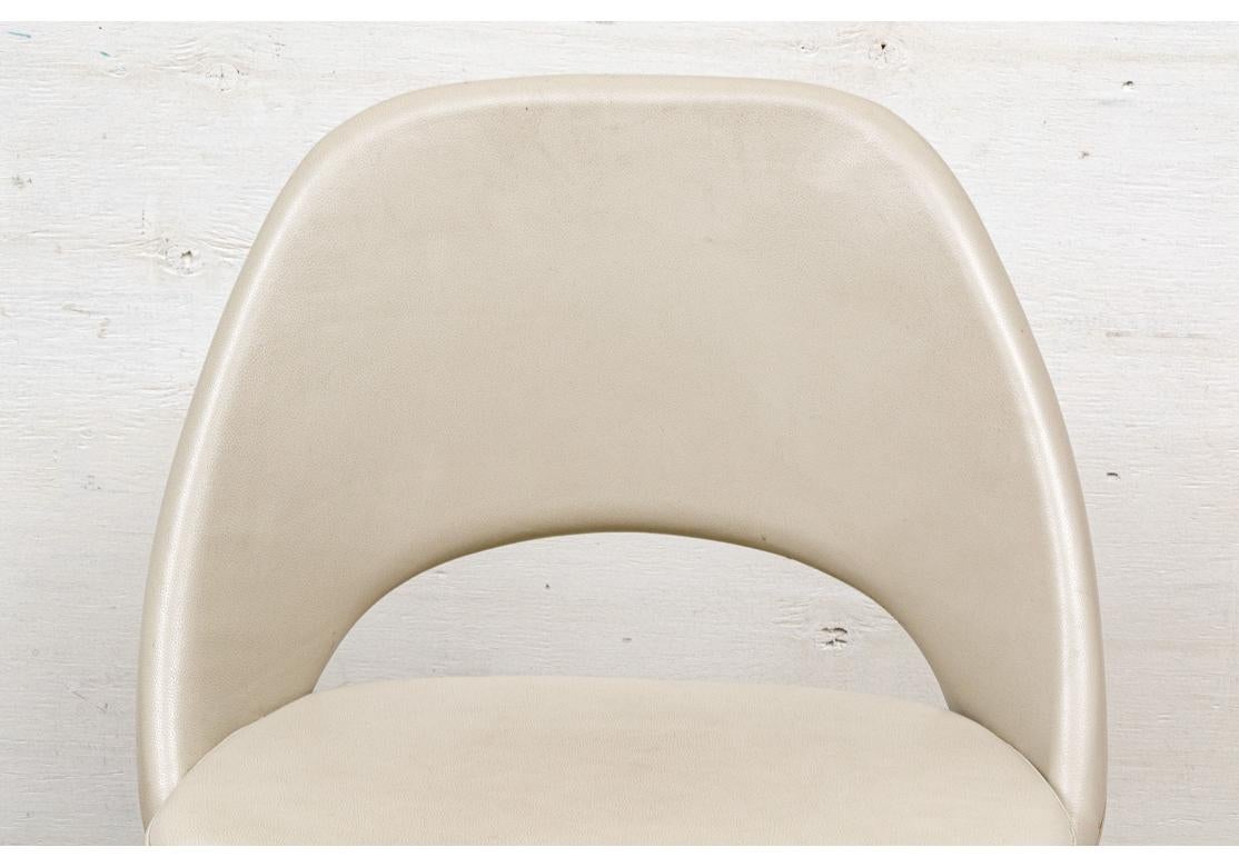 Mid-Century Modern Set Of 6 Eero Saarinen For Knoll 72CW  Faux Leather Chairs For Sale
