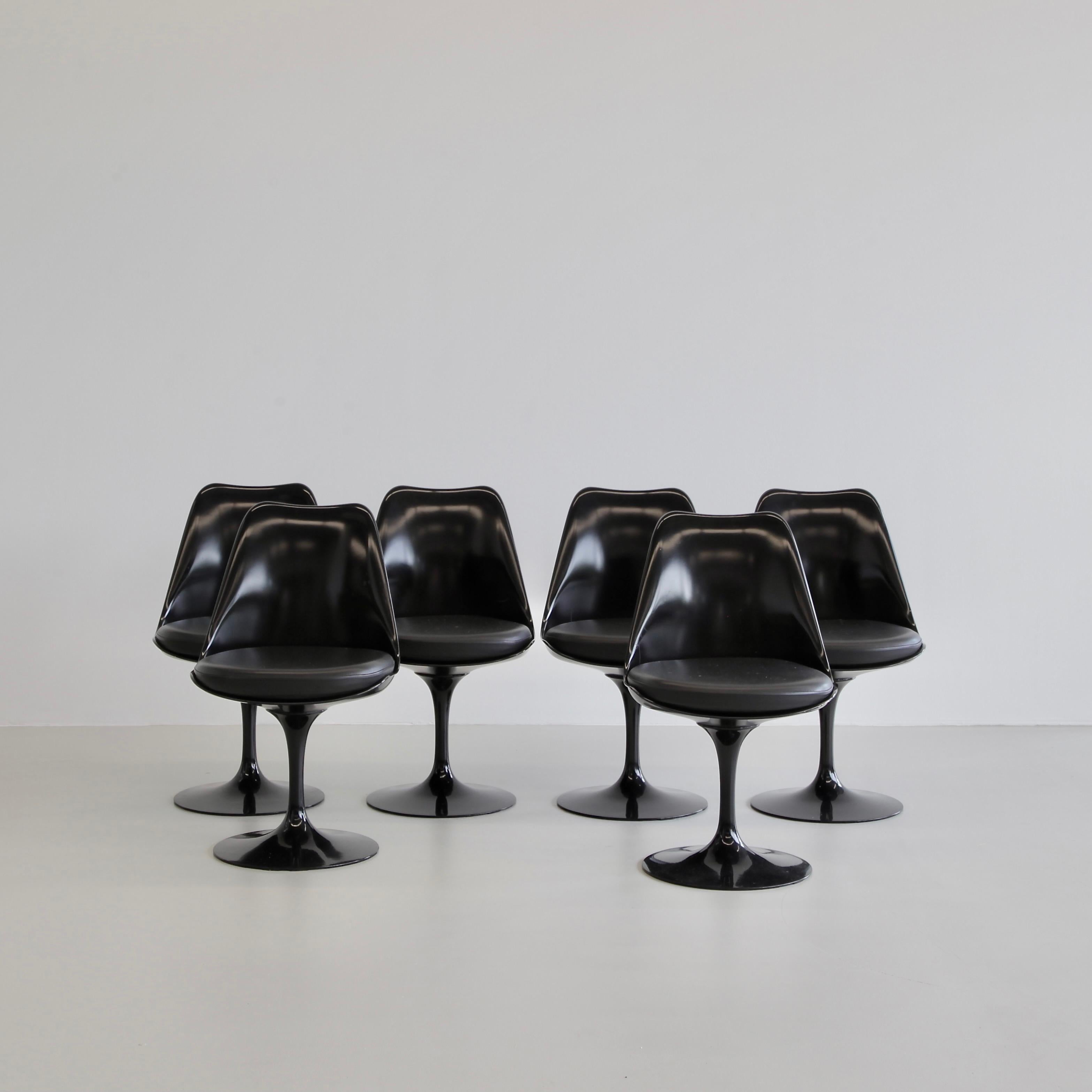 20th Century Set of 6 Eero Saarinen Revolving Tulip Chairs, Knoll International