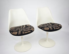 Set of 6 Eero Saarinen Tulip Chairs