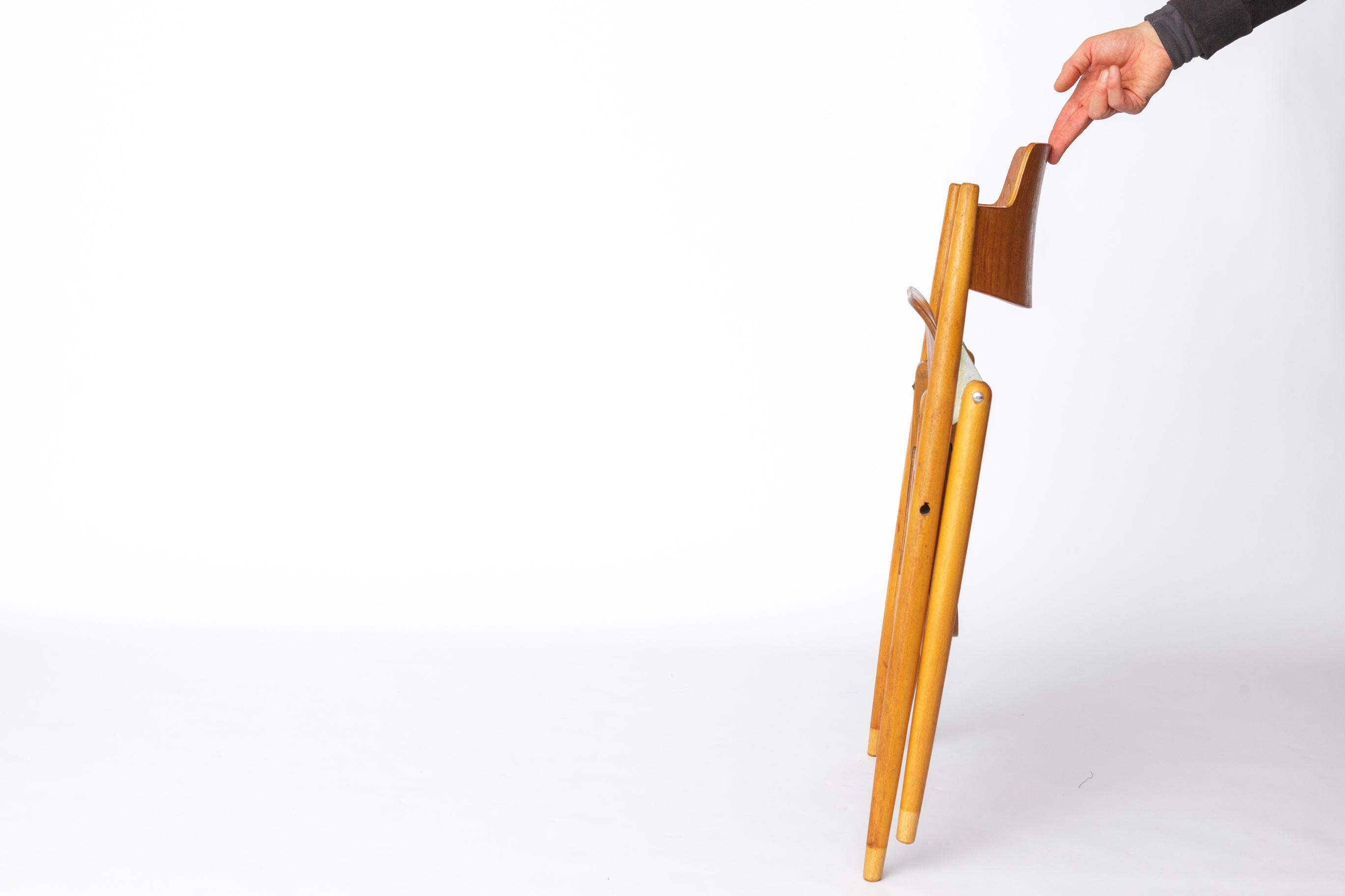 Set di 6 sedie pieghevoli Wilde + Spieth di Egon Eiermann, modello SE18, Germania, anni '50
Bellissimo set di sei iconiche sedie pieghevoli disegnate da Egon Eiermann per Wilde + Spieth, Germania, anni Cinquanta.

Il prezzo si riferisce a un set di