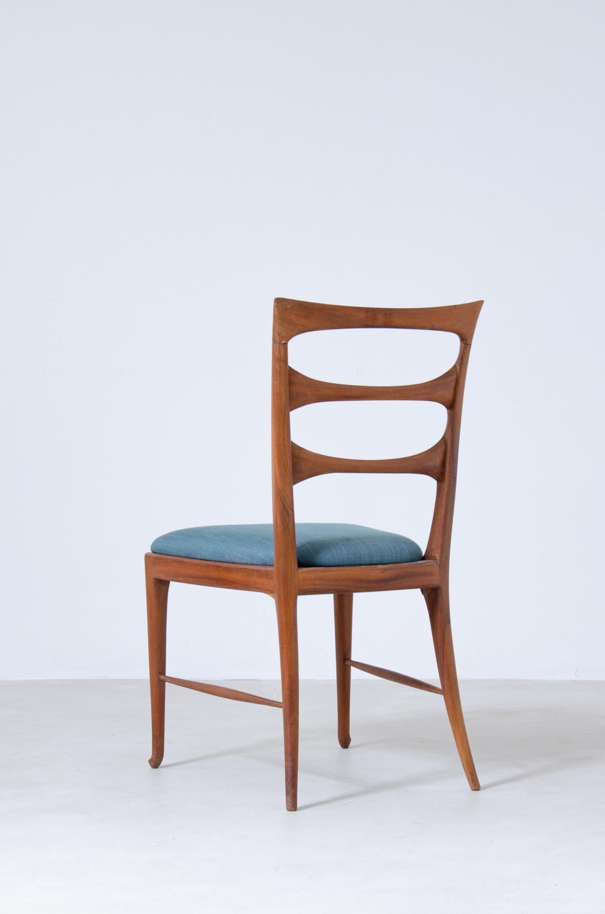 Set of 6 elegant walnut dining chairs by Paolo Buffa For Sale 2