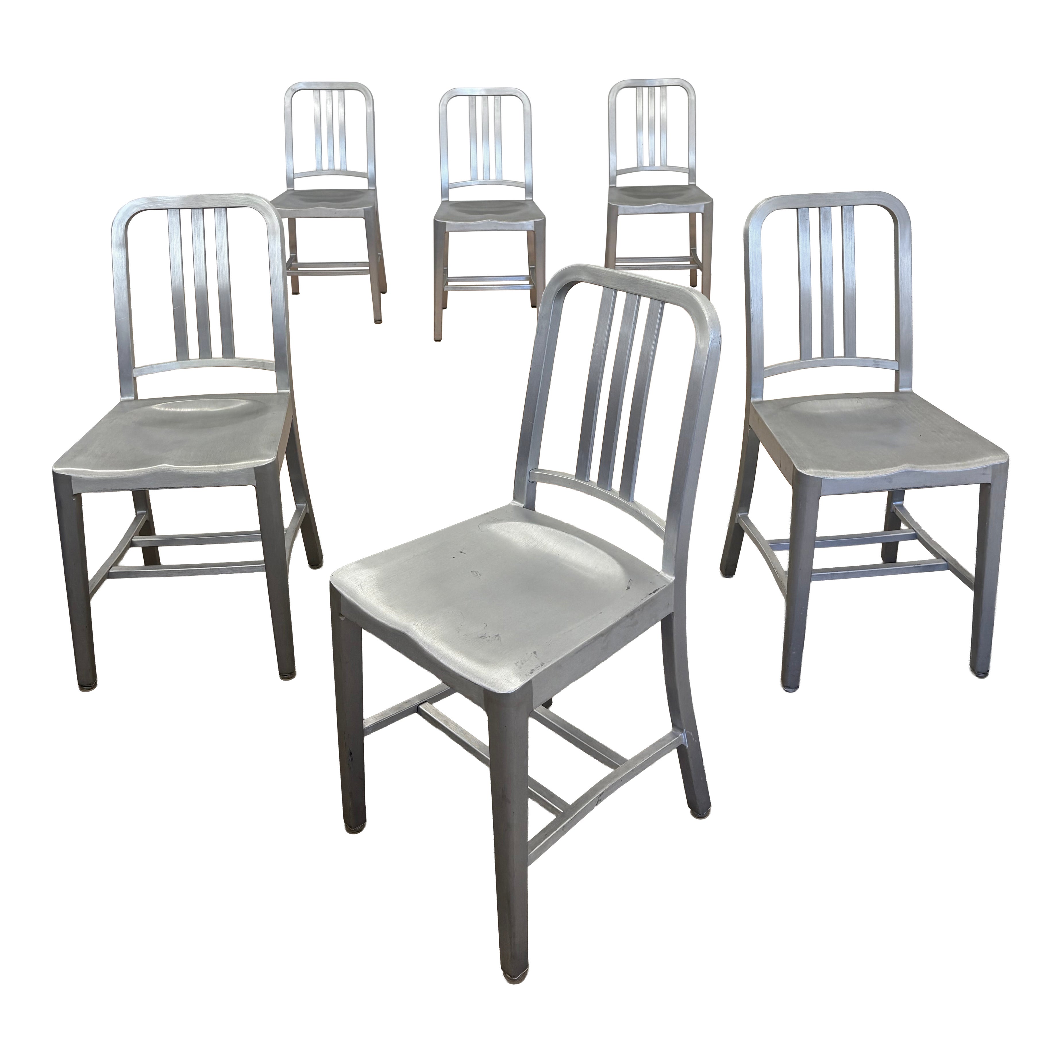 Set di 6 sedie Emeco 1006 Navy - Finitura alluminio spazzolato in vendita