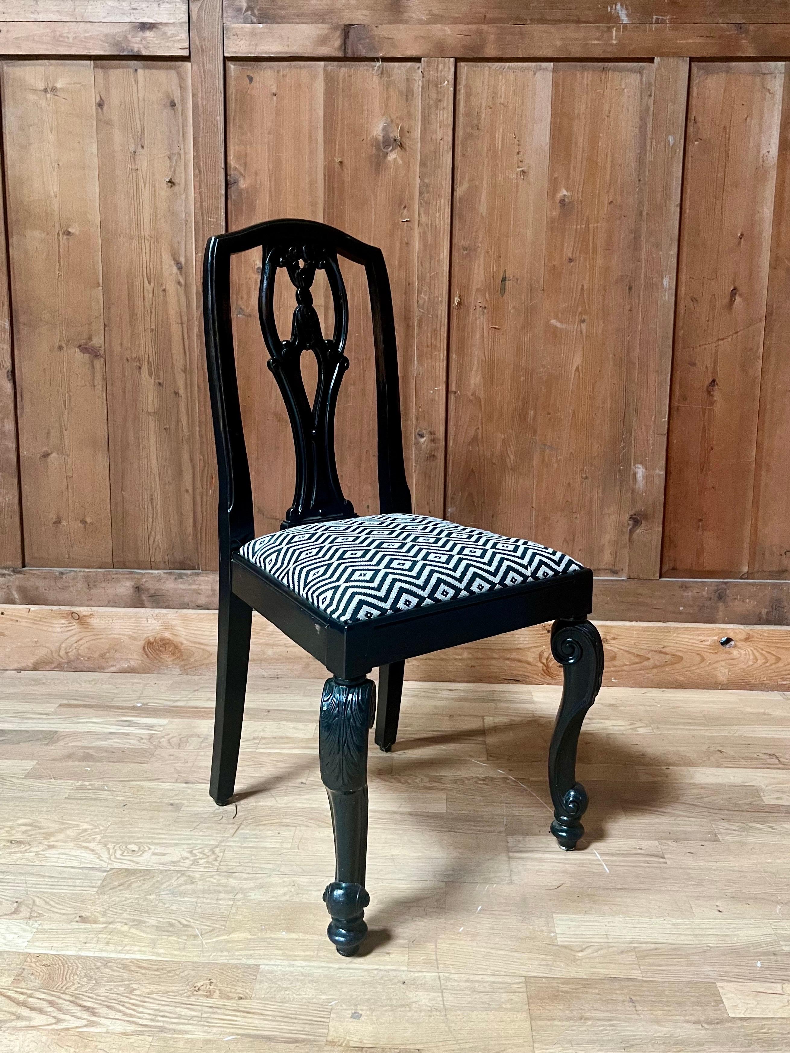 set of 6 English Chippendale / Baroque black lacquered chairs - England - 19th For Sale 3
