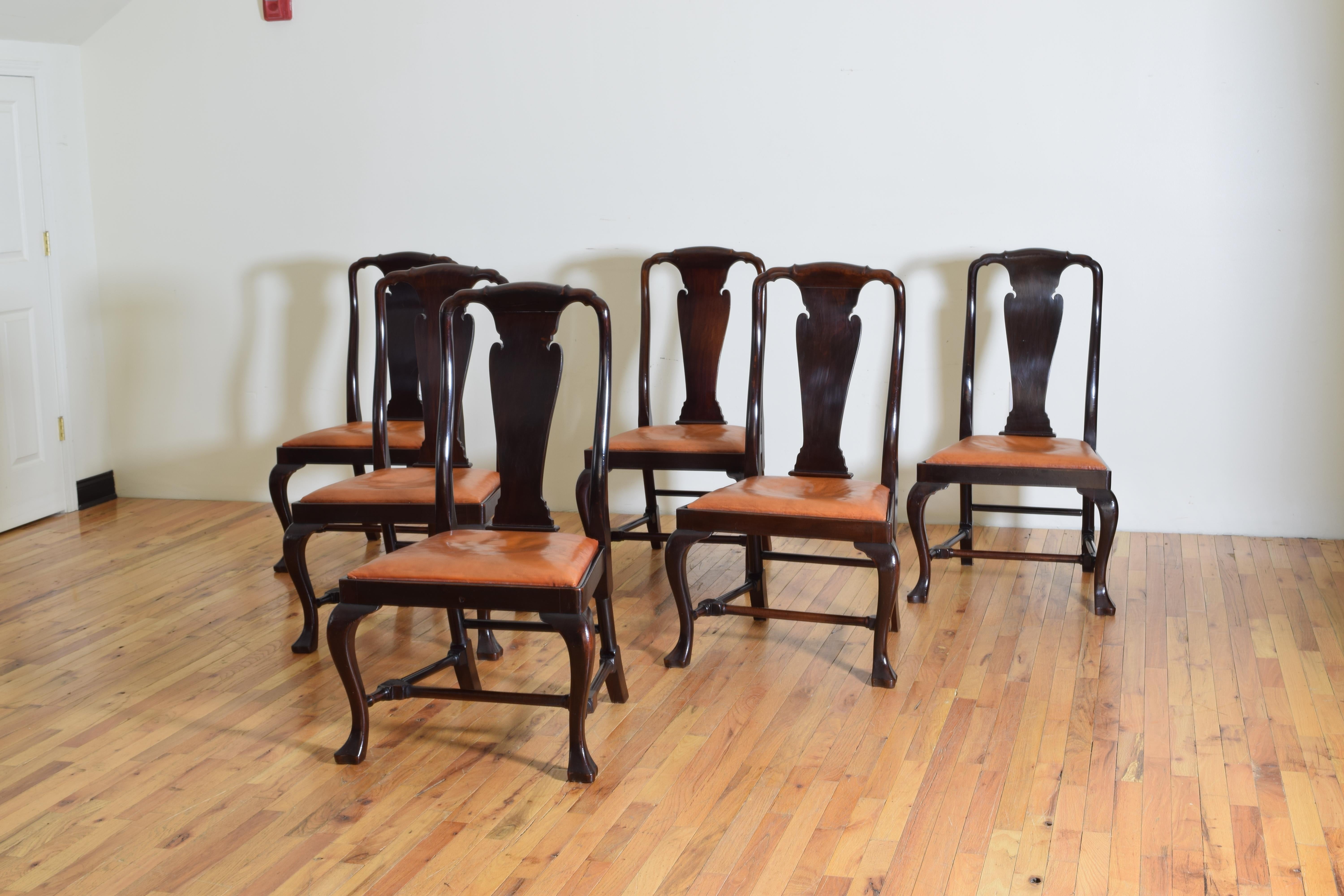 Set of 6 English Mahogany and Leather Upholstered Dining Chairs, circa 1900 In Good Condition In Atlanta, GA