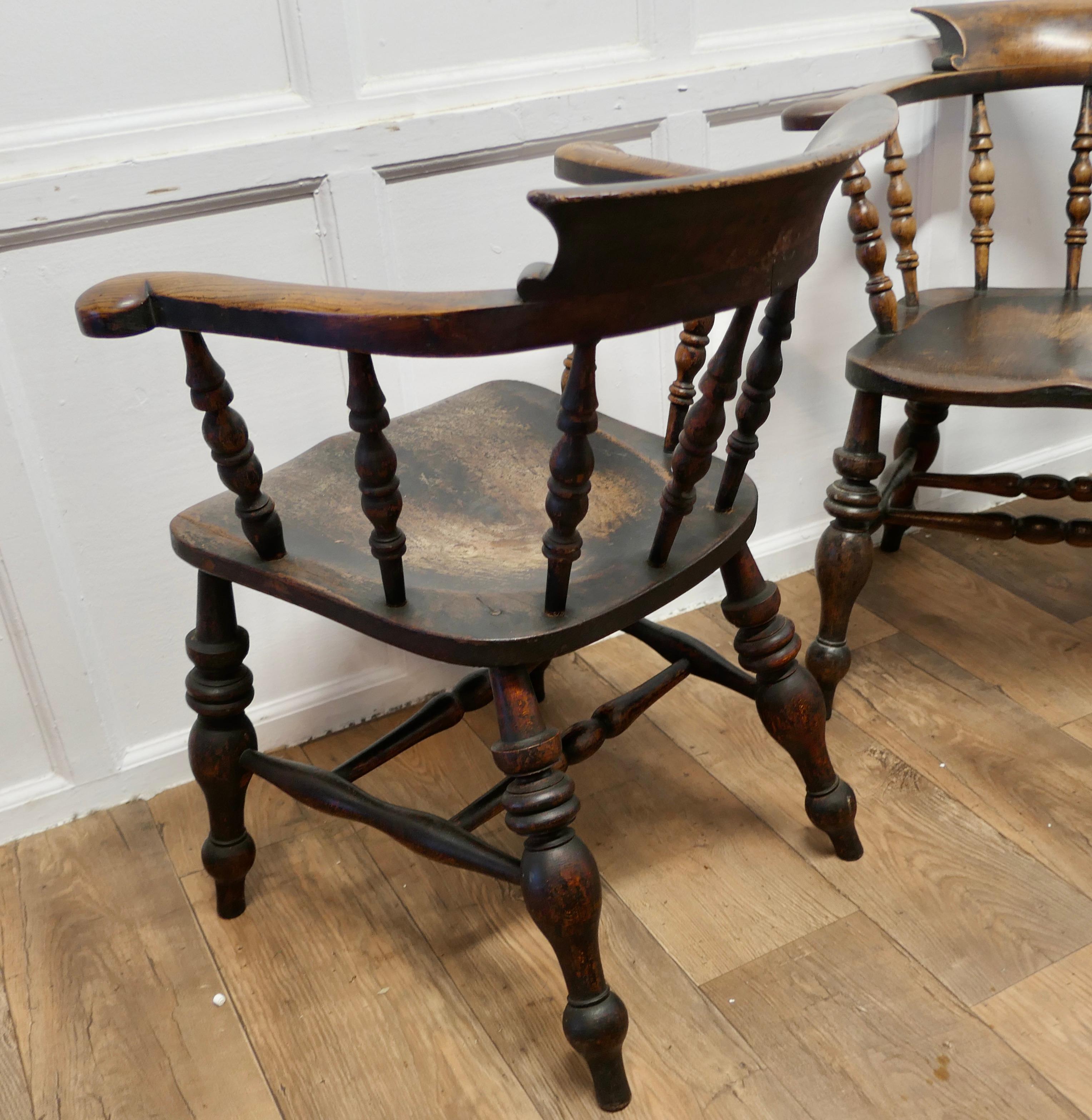 Set of 6 English Oak and Elm Windsor Carver Chairs   For Sale 5