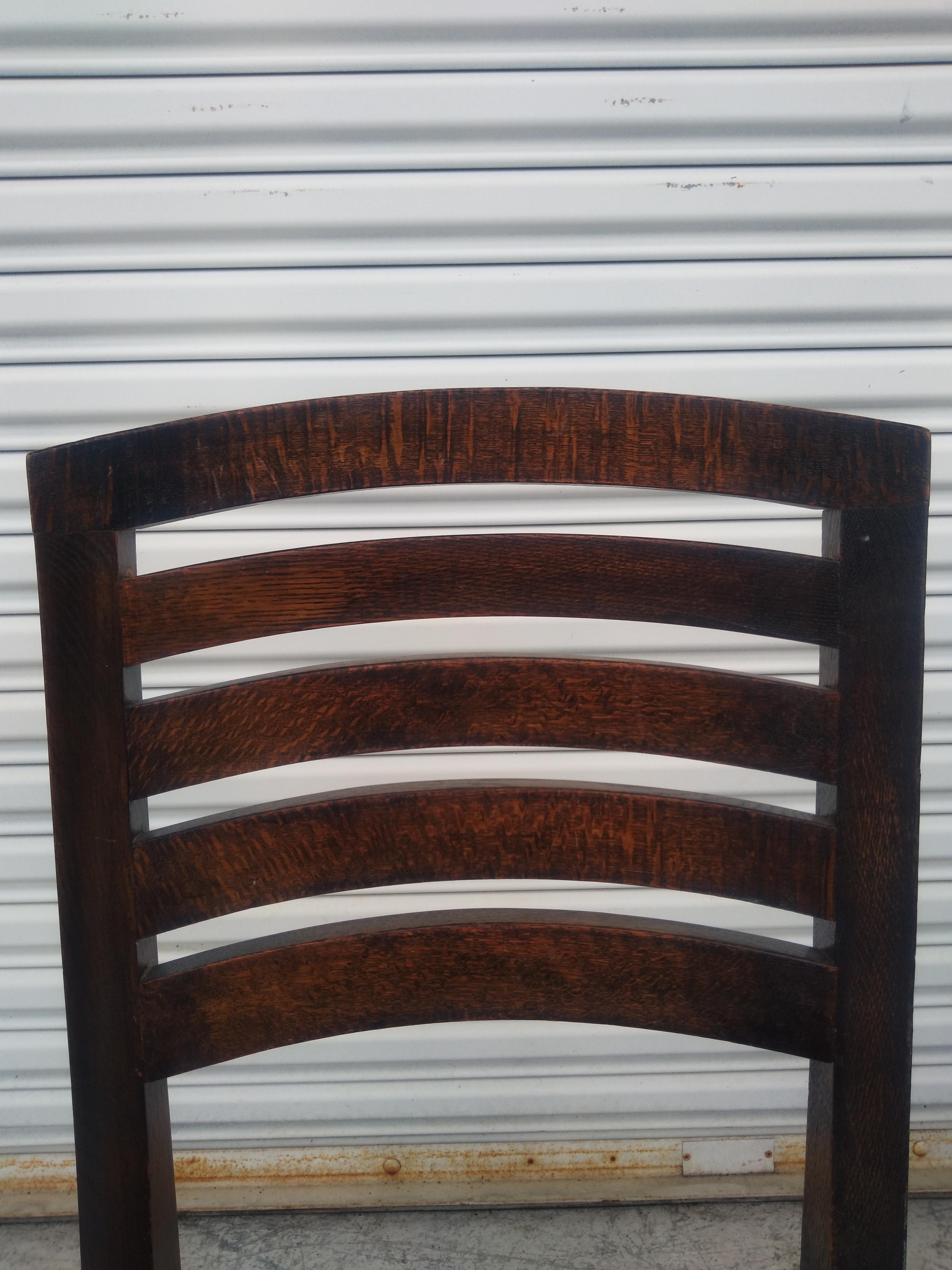 Set di 6 sedie da pranzo con schienale a scaletta in Oak Oak con sedile inferiore in giunco In condizioni buone in vendita a Pasadena, TX