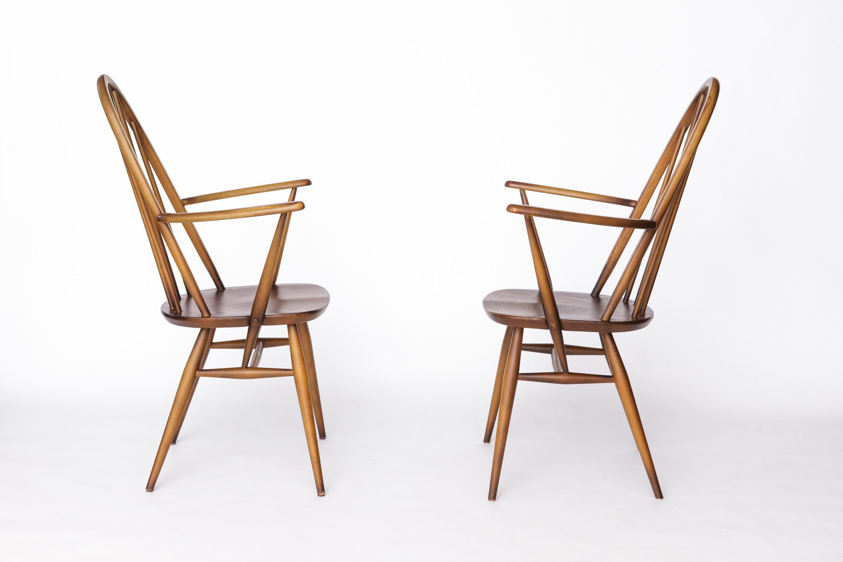 Mid-20th Century Set of 6 Ercol Quaker Windsor Dining Chairs  1960s British Mid-Century Modern For Sale