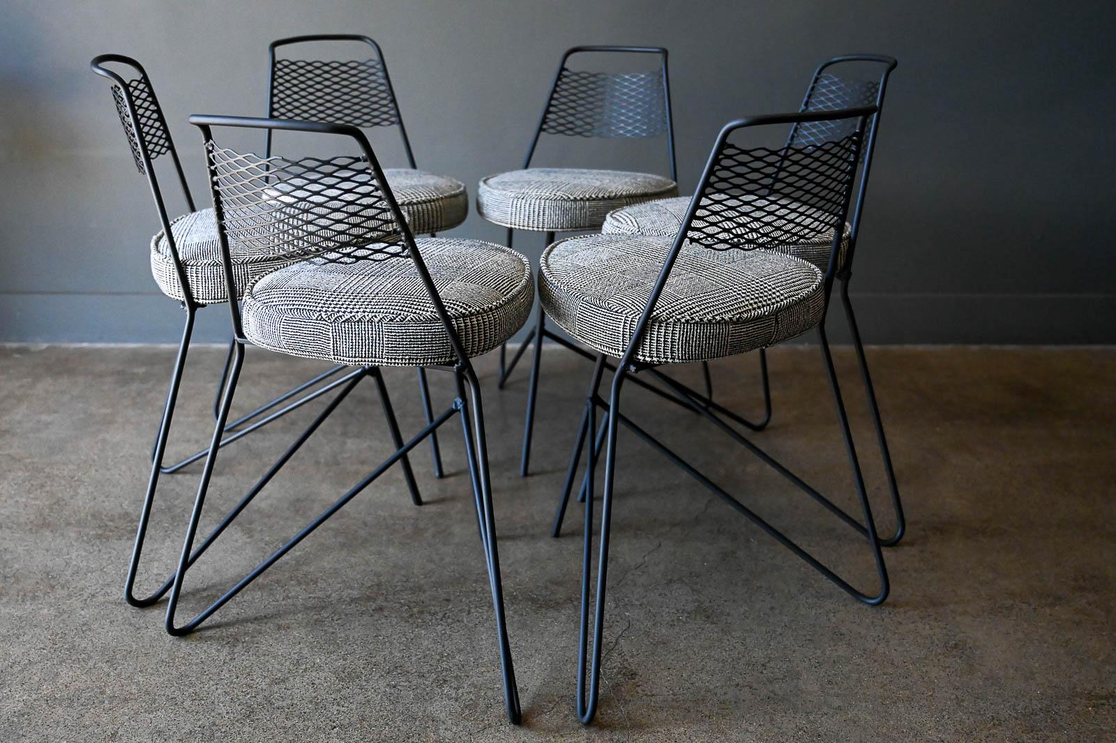 Mid-Century Modern Set of 6 Expanded Metal and Iron Leg Dining Chairs, ca. 1960