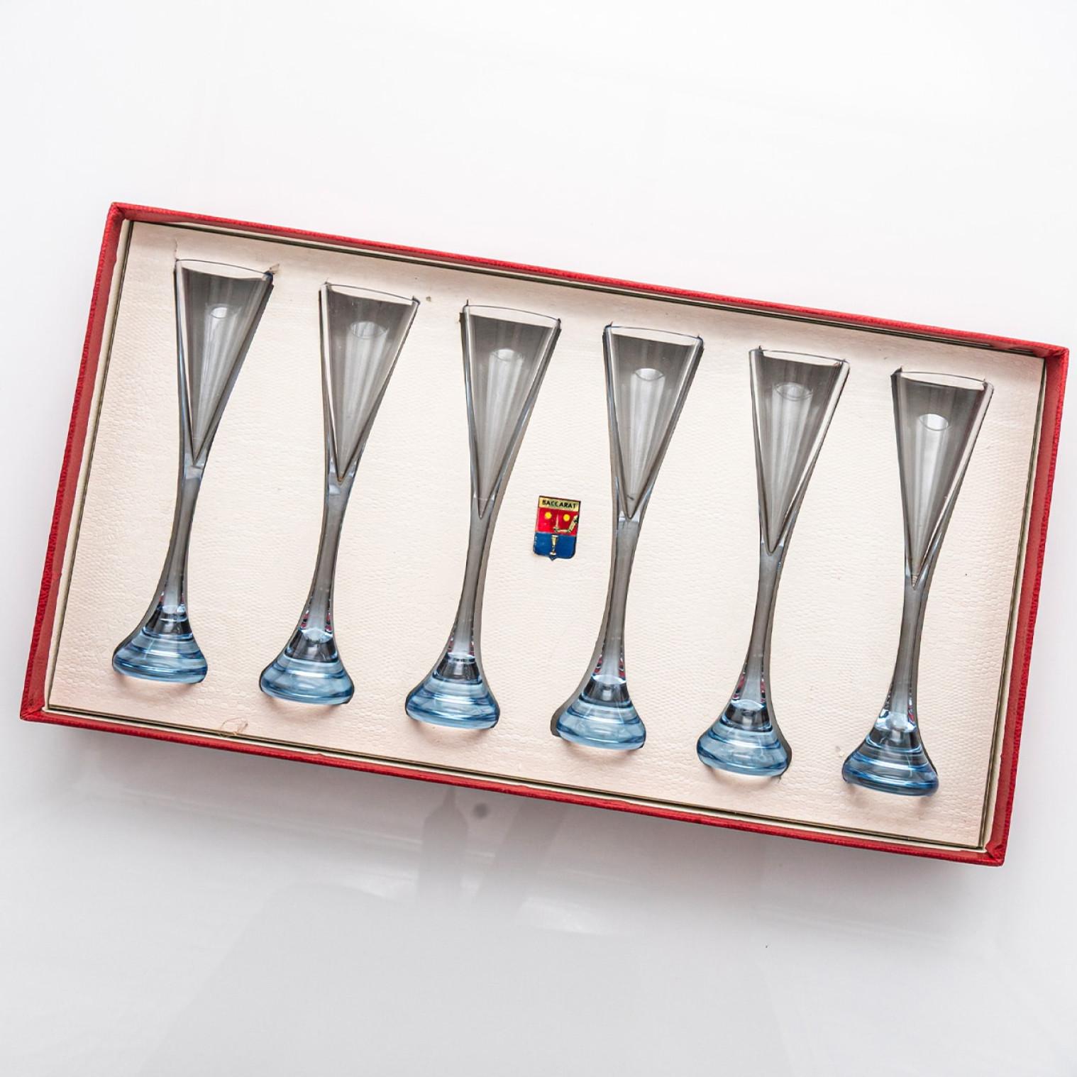 Other Set of 6 Exquise Baccarat Crystal Pieces, Design R Rigot France Nancy For Sale