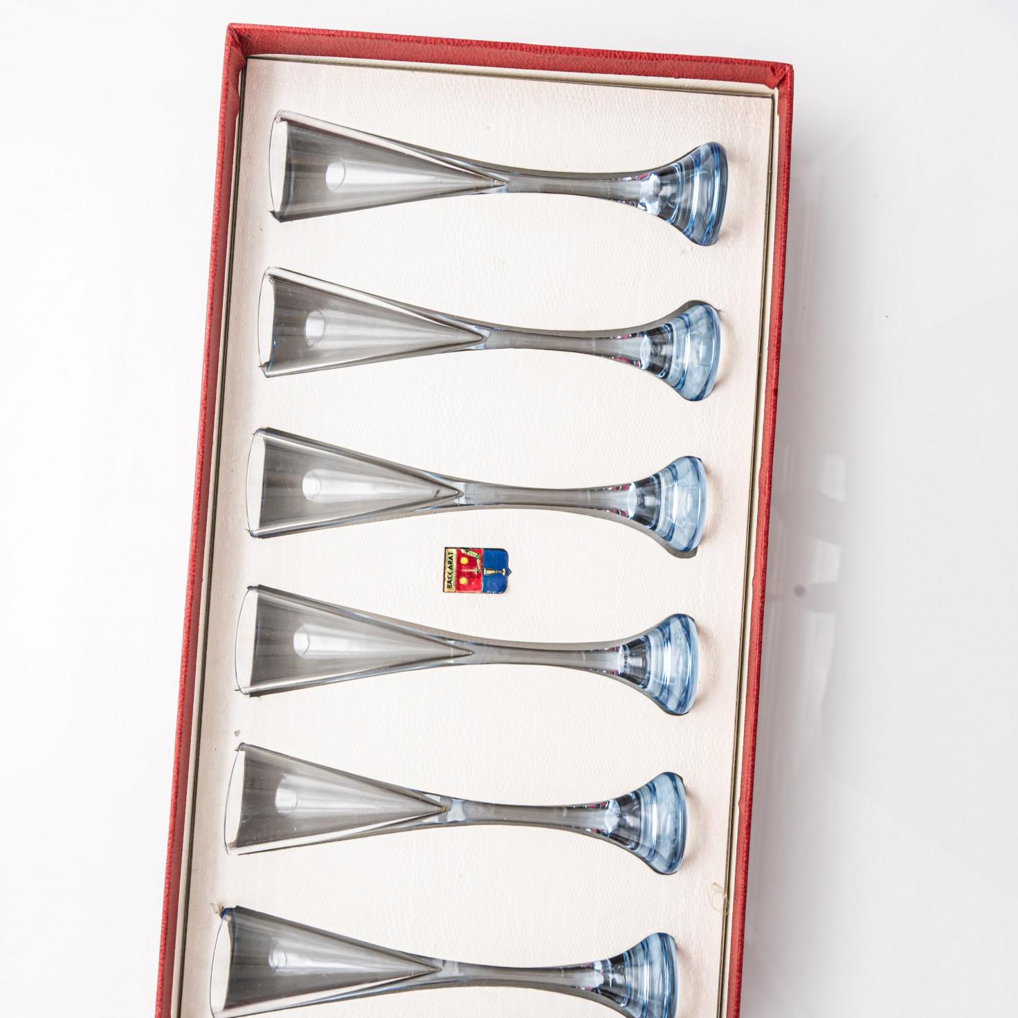 Satz von 6 Exquise Baccarat Kristall Stücken, Design R Rigot Frankreich Nancy (Ende des 20. Jahrhunderts) im Angebot