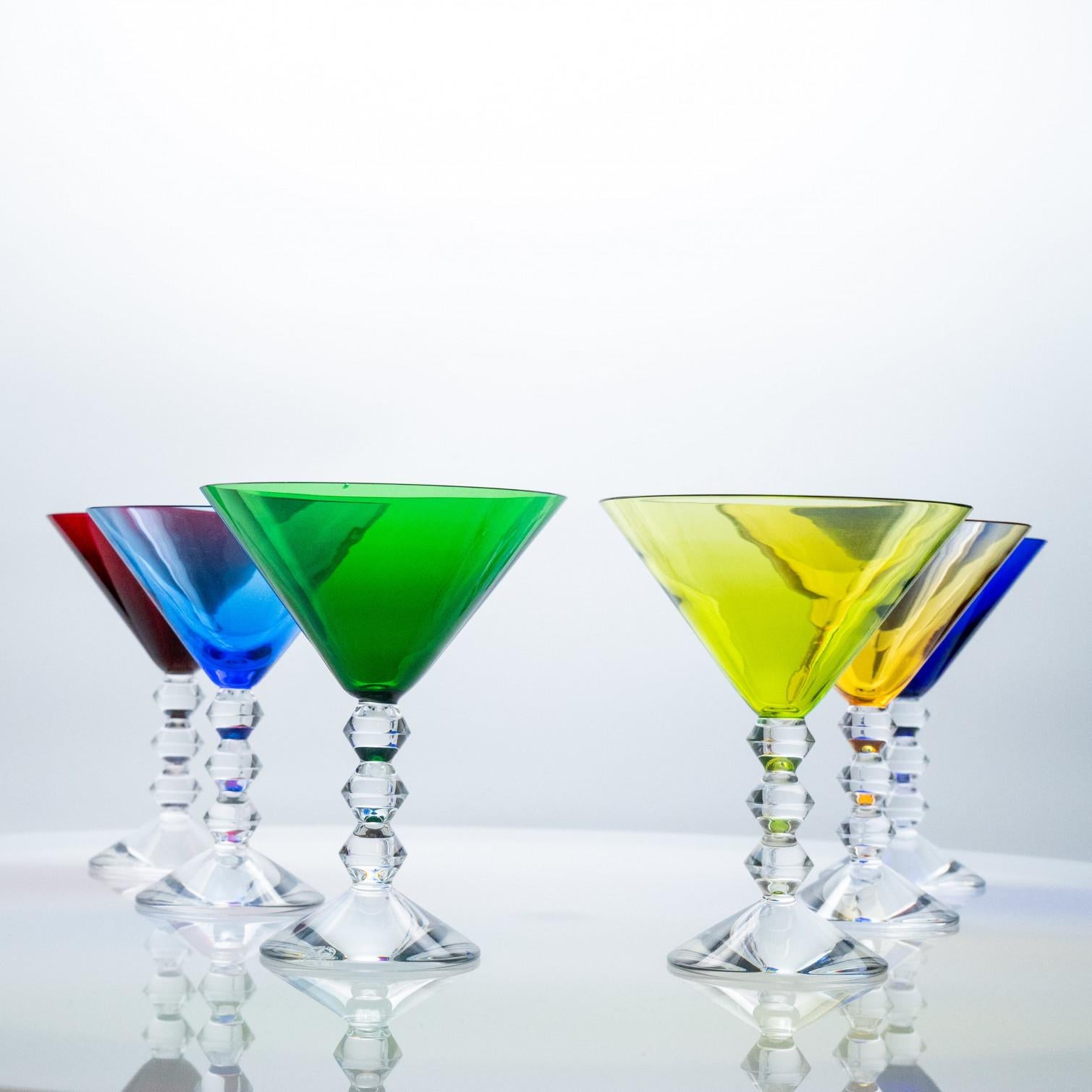Juego de 6 copas Exquise Multi Color Baccarat Martini Crystal, Francia en Bueno estado para la venta en Rijssen, NL