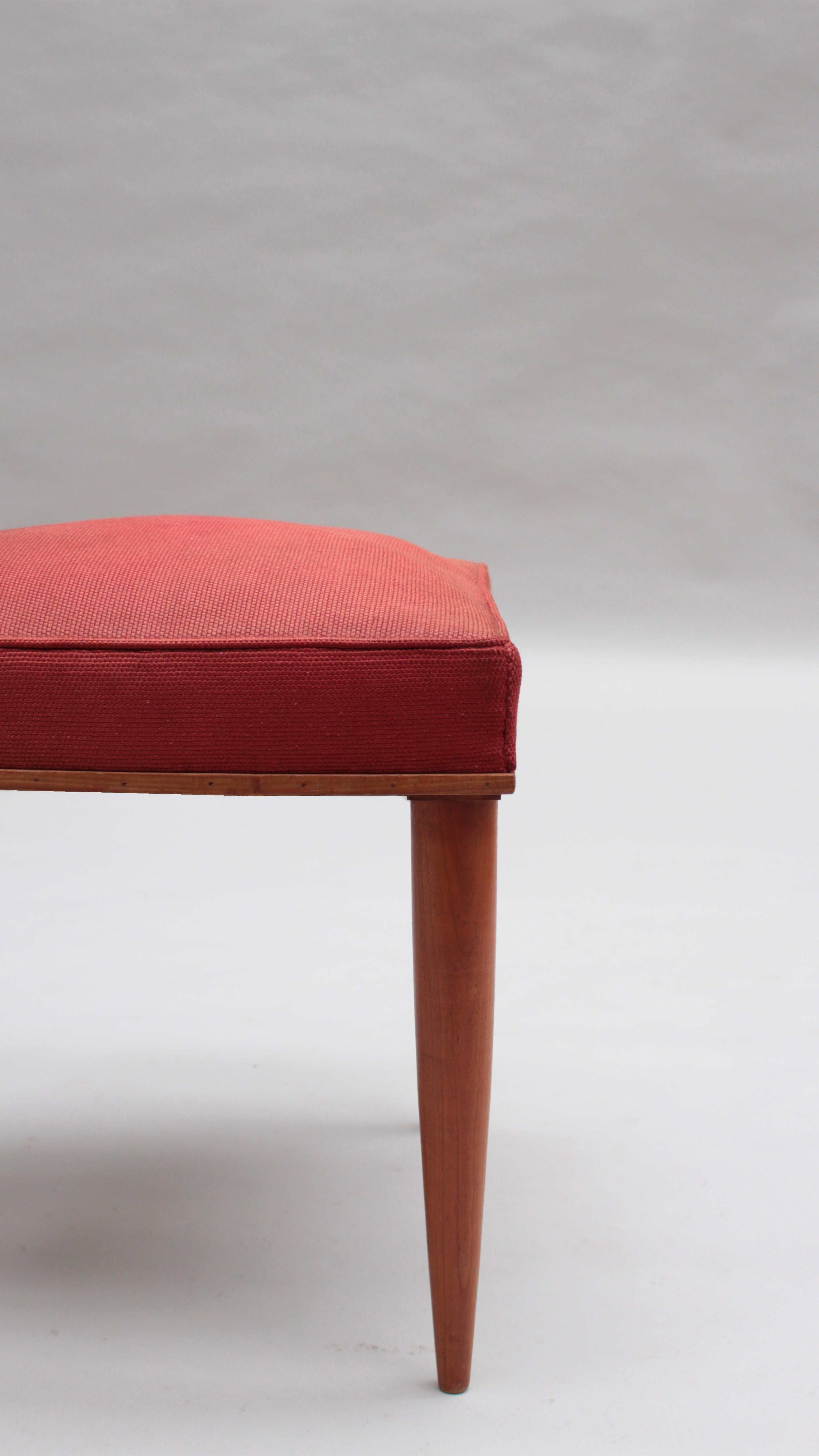 Ensemble de 6 chaises de salle à manger en merisier massif des années 1950 en vente 6