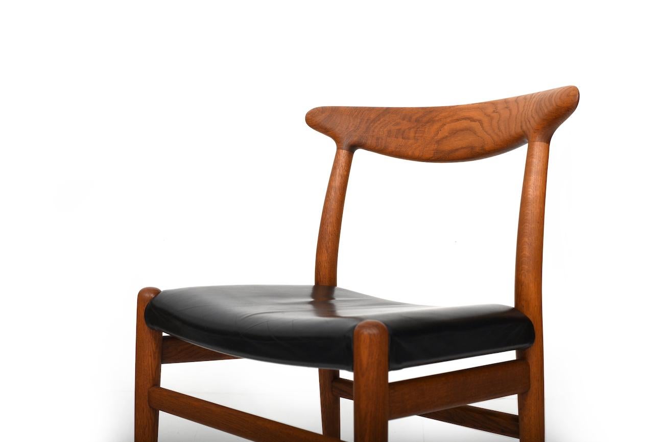 Set of 6 fine Hans J. Wegner W2 Chairs C.M.Madsen 1950s For Sale 3