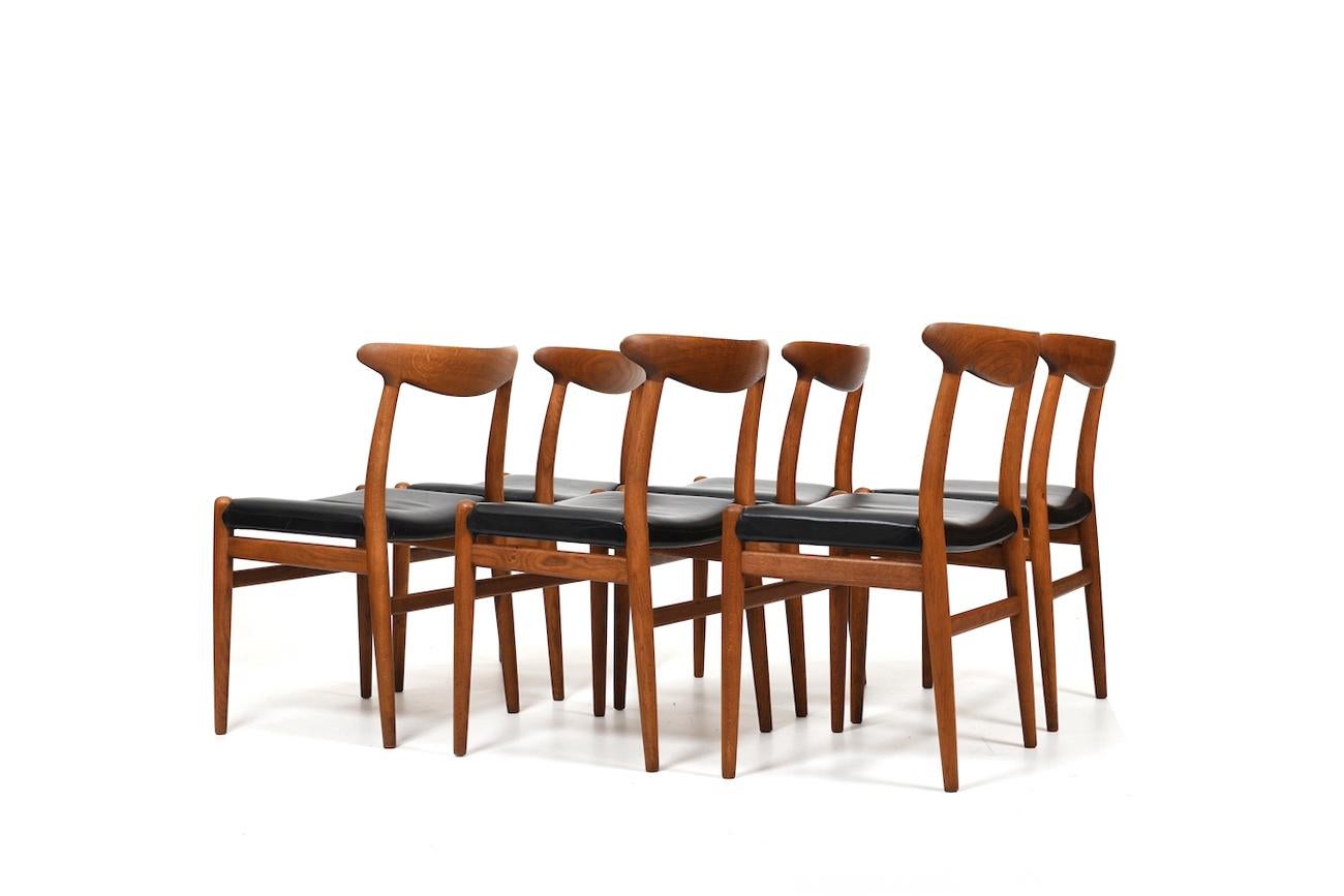 Set of 6 fine Hans J. Wegner W2 Chairs C.M.Madsen 1950s For Sale 5