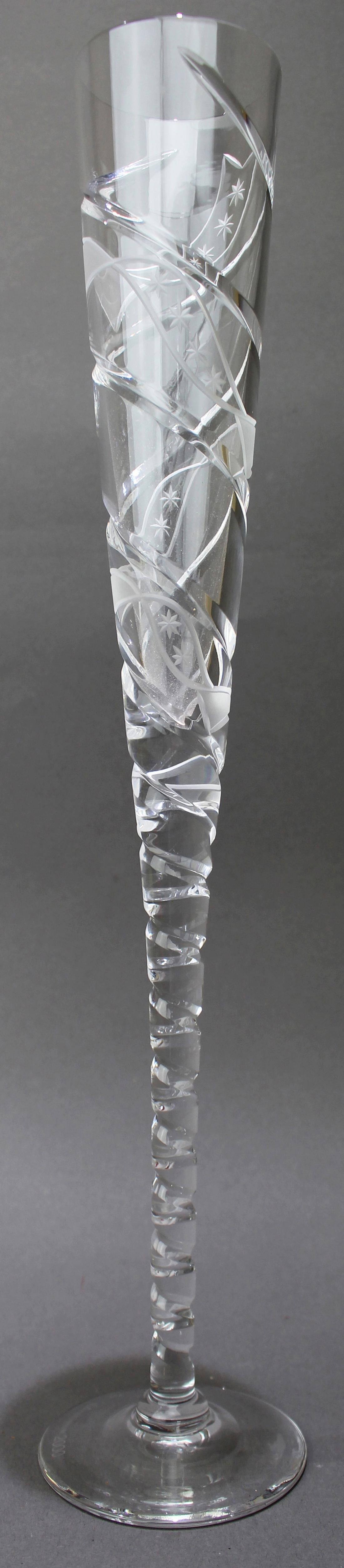 XXI secolo e contemporaneo Set of 6 Fine Very Large Crystal Toasting Flutes in vendita