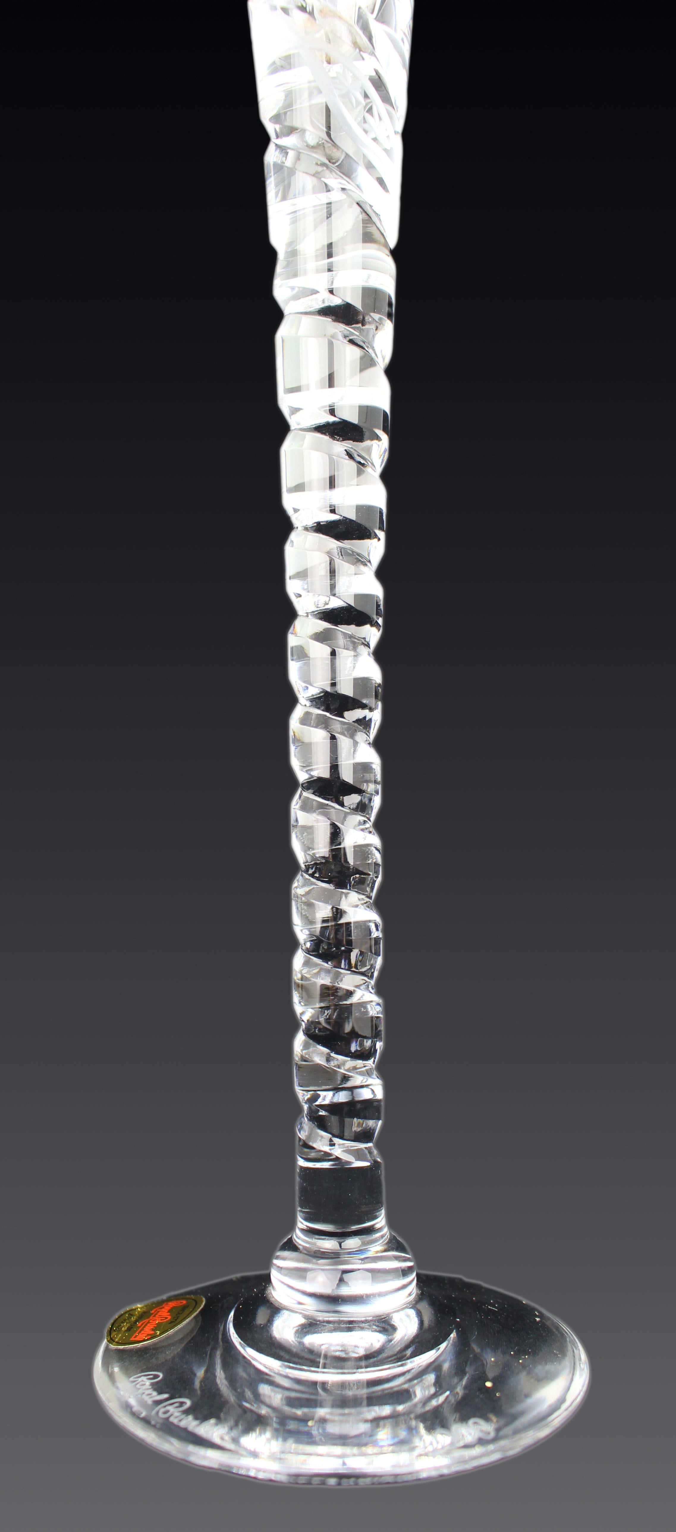Set of 6 Fine Very Large Crystal Toasting Flutes in vendita 2