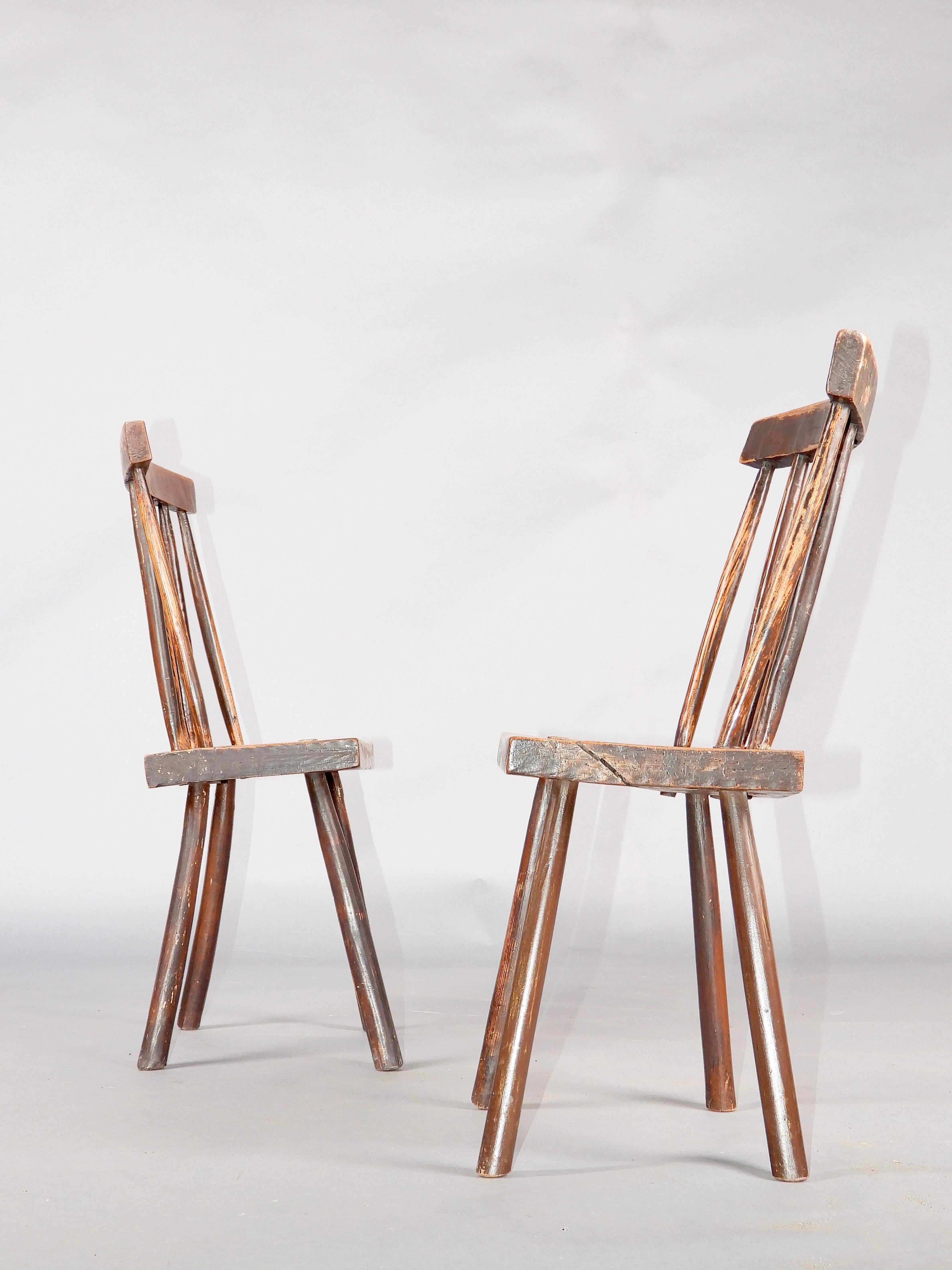 Ensemble de 6 chaises d'art populaire en vente 6