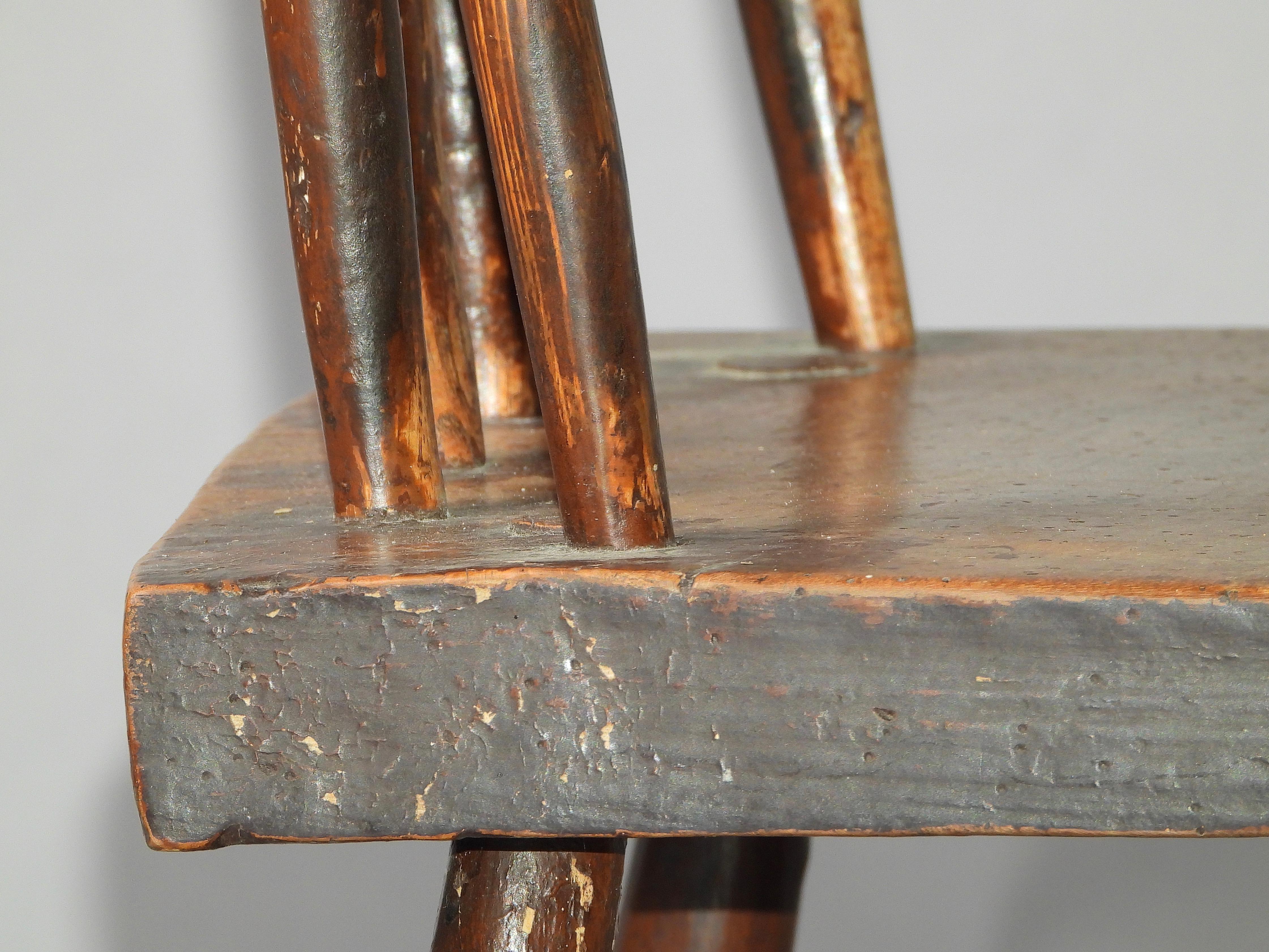 Ensemble de 6 chaises d'art populaire en vente 1