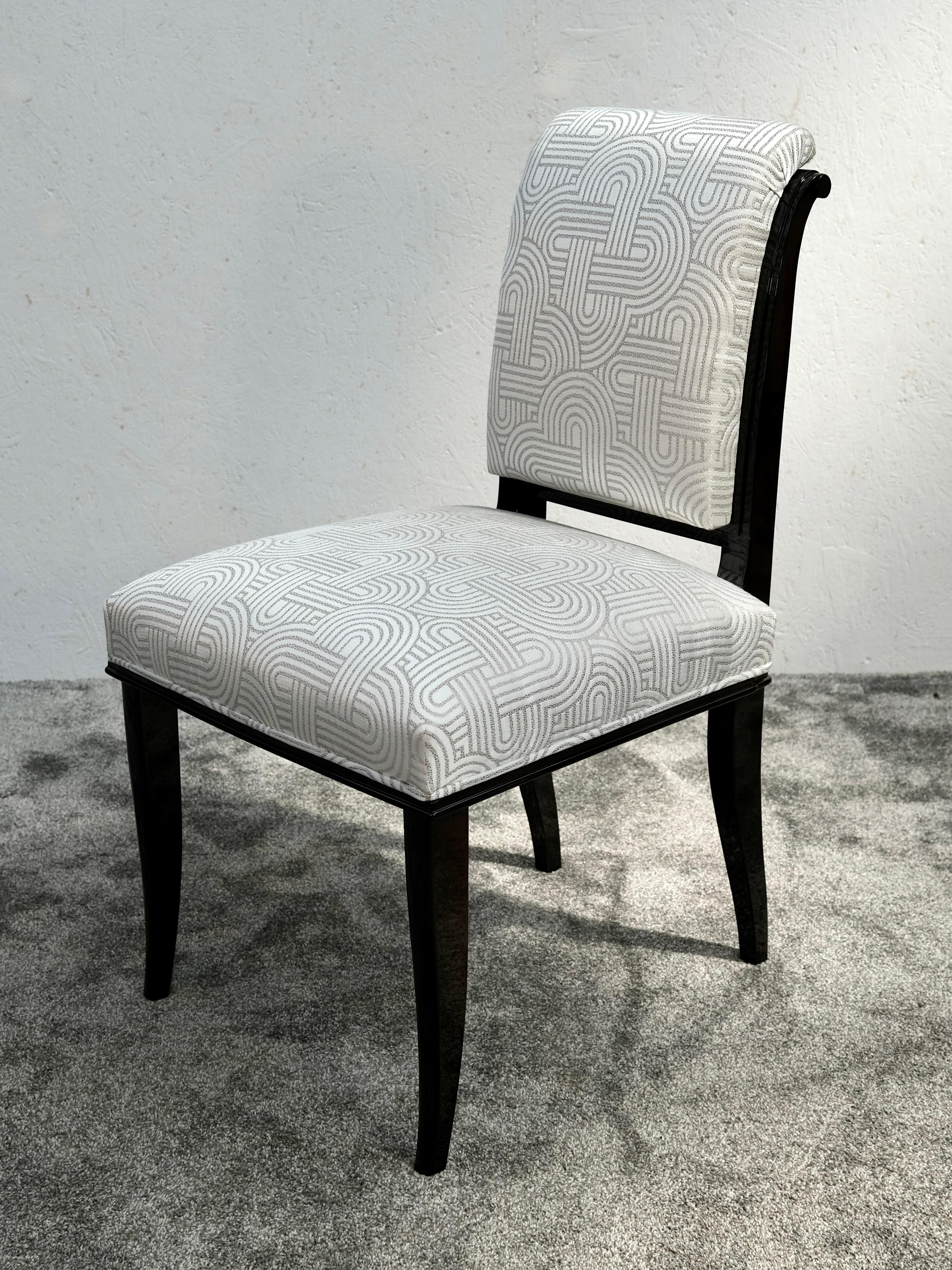 Francese Set di 6 sedie Art Deco francesi, noce, lucido, 1930 circa, completamente restaurate in vendita