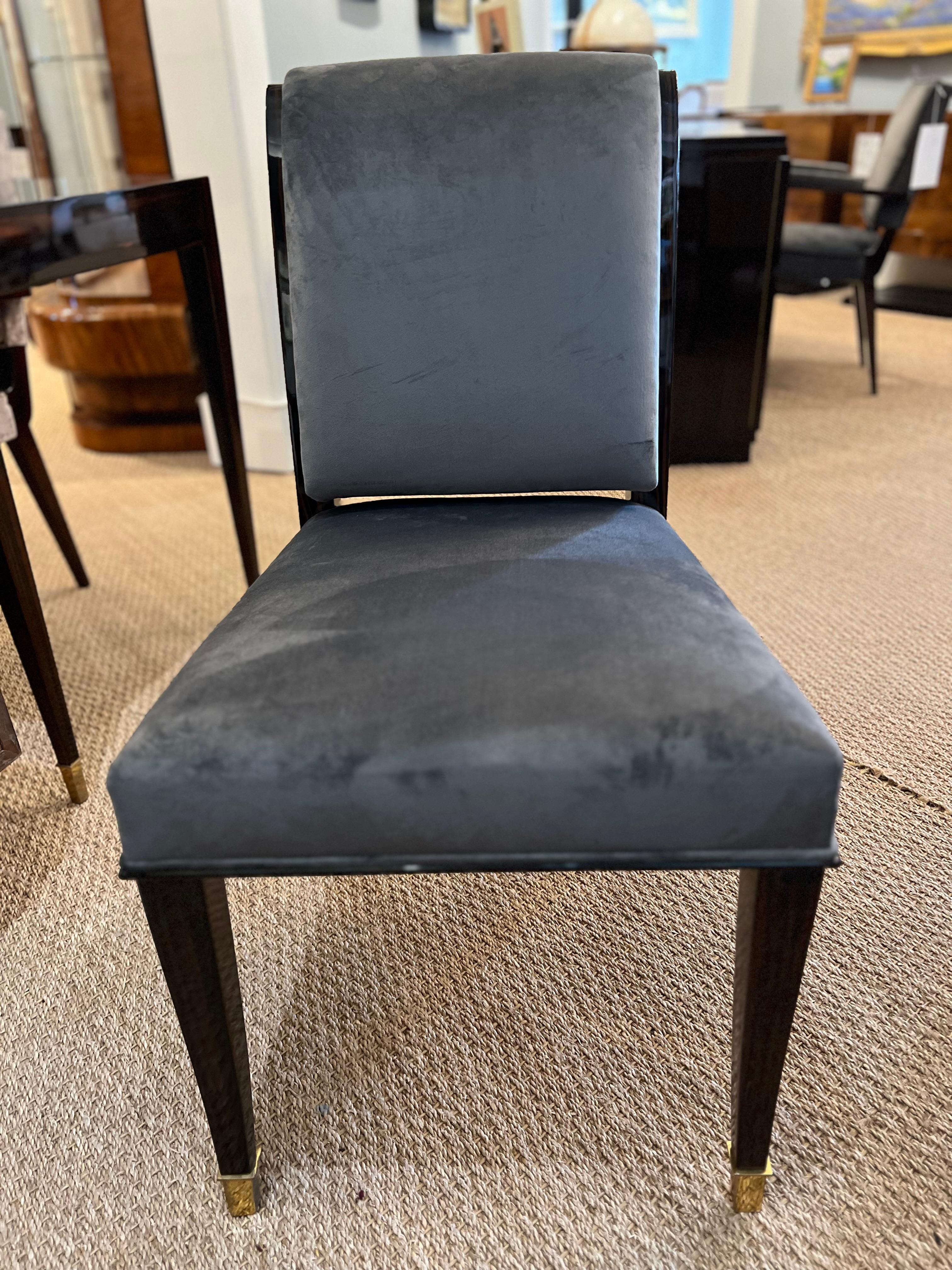 Français Ensemble de 6 chaises de salle à manger Art déco français en vente