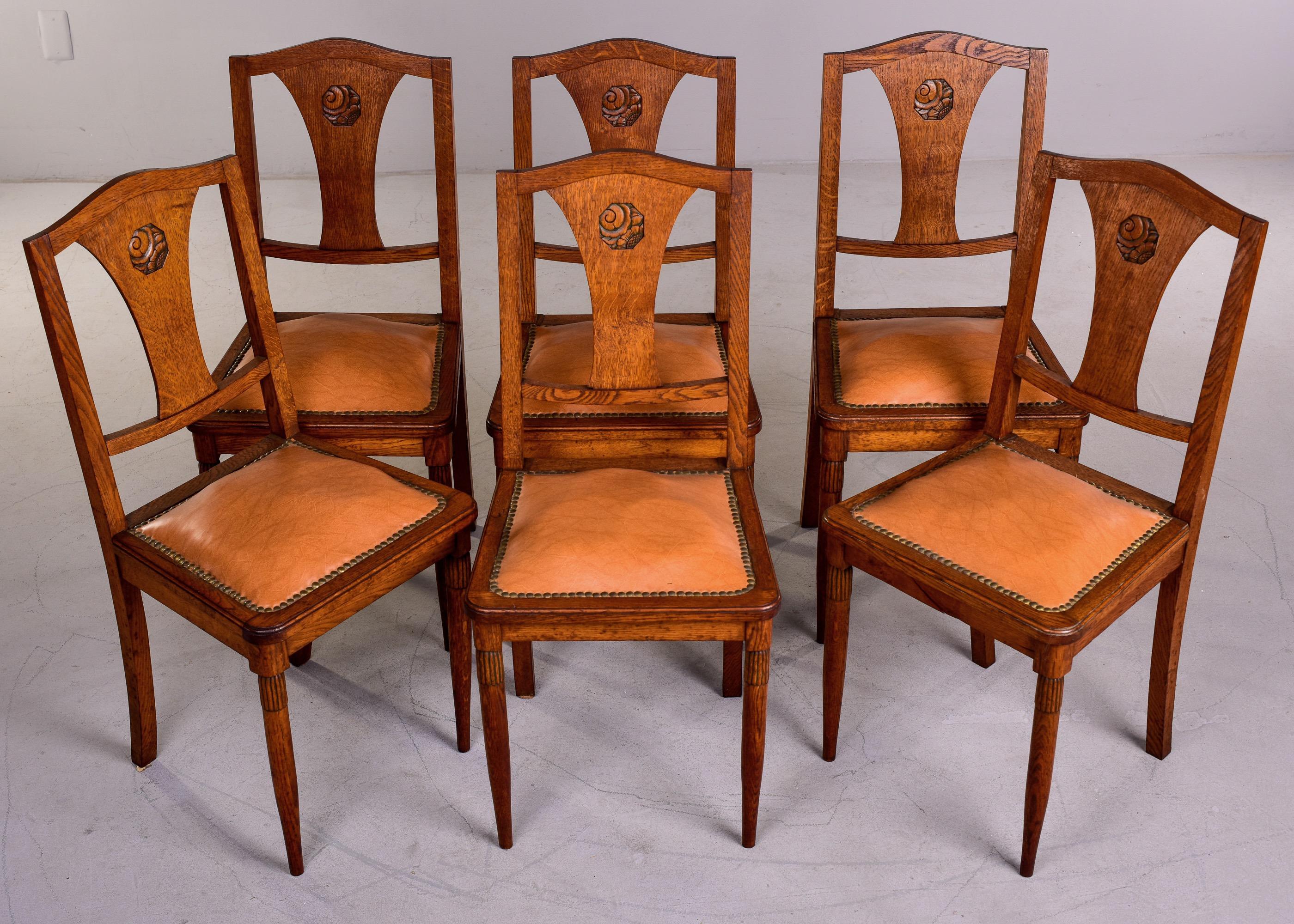Satz von 6 französischen Jugendstil-Esszimmerstühlen, Majorelle zugeschrieben (Art nouveau) im Angebot