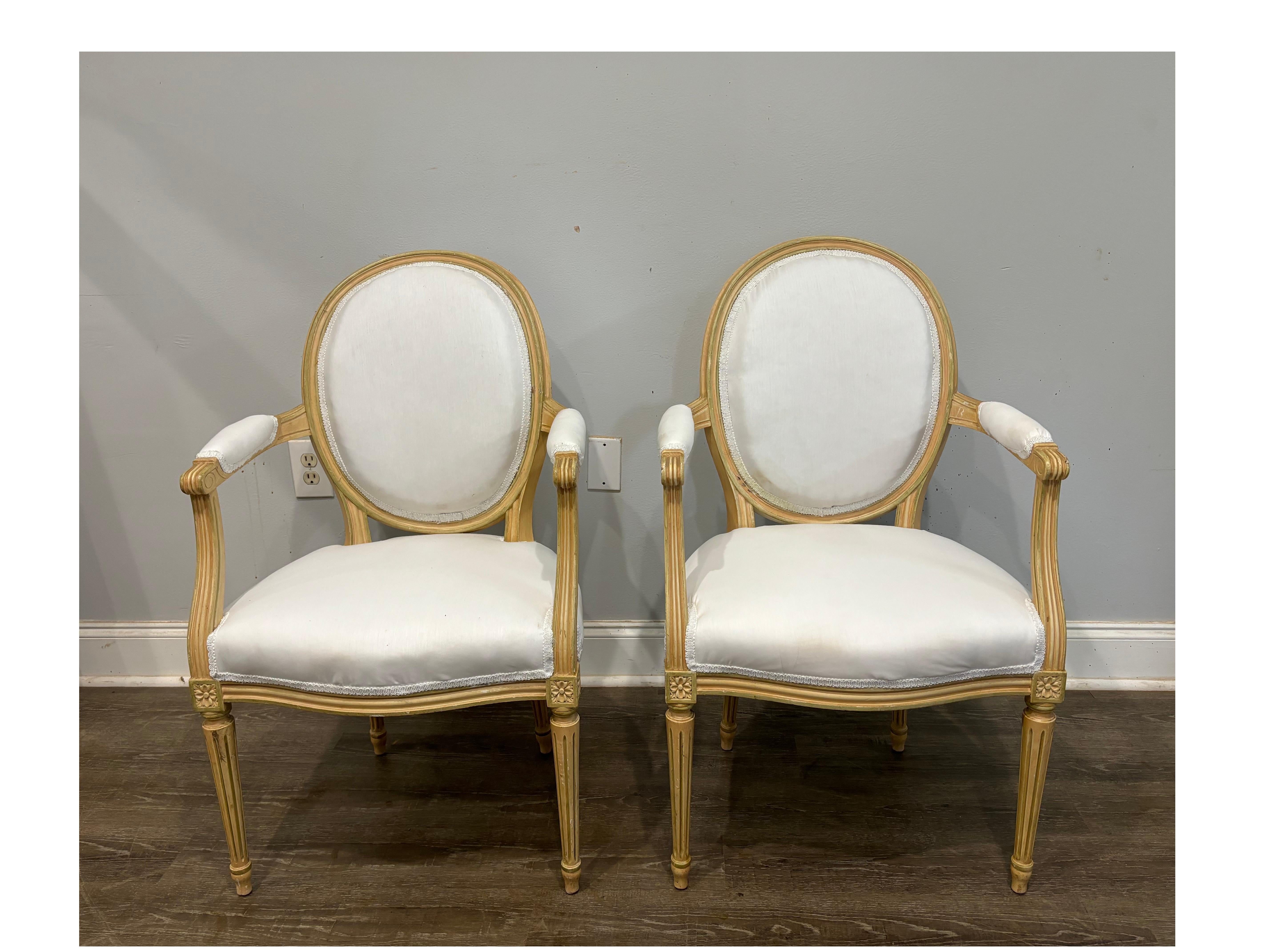 Set of 6 French Chairs & 2 Armchairs For Sale 4