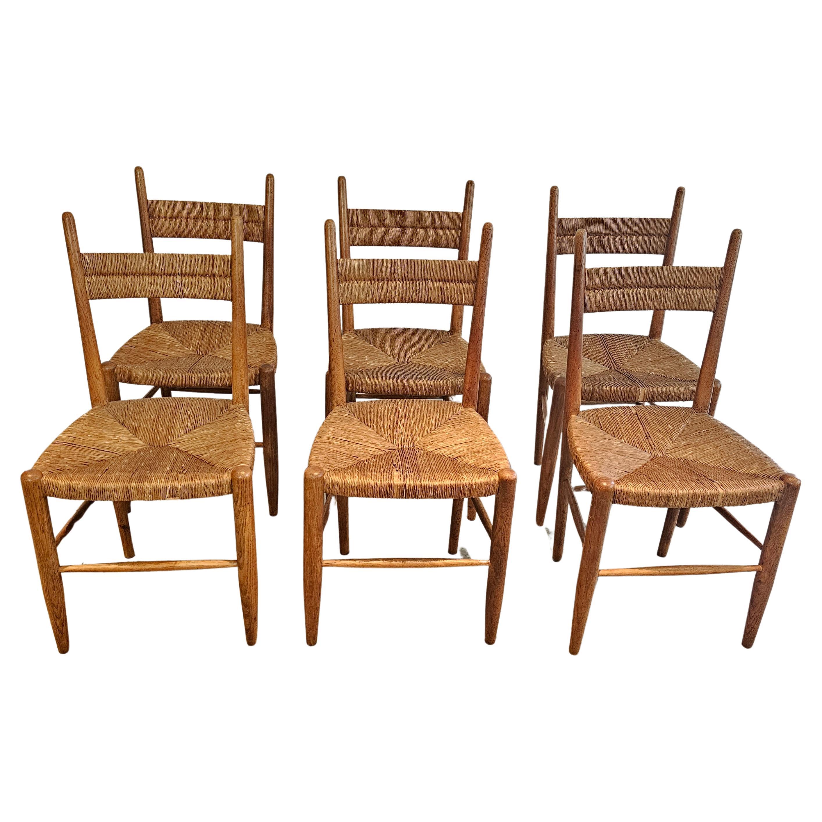 Set aus 6 französischen Stühlen aus Teakholz und geflochtenen Strohsitzen im Angebot