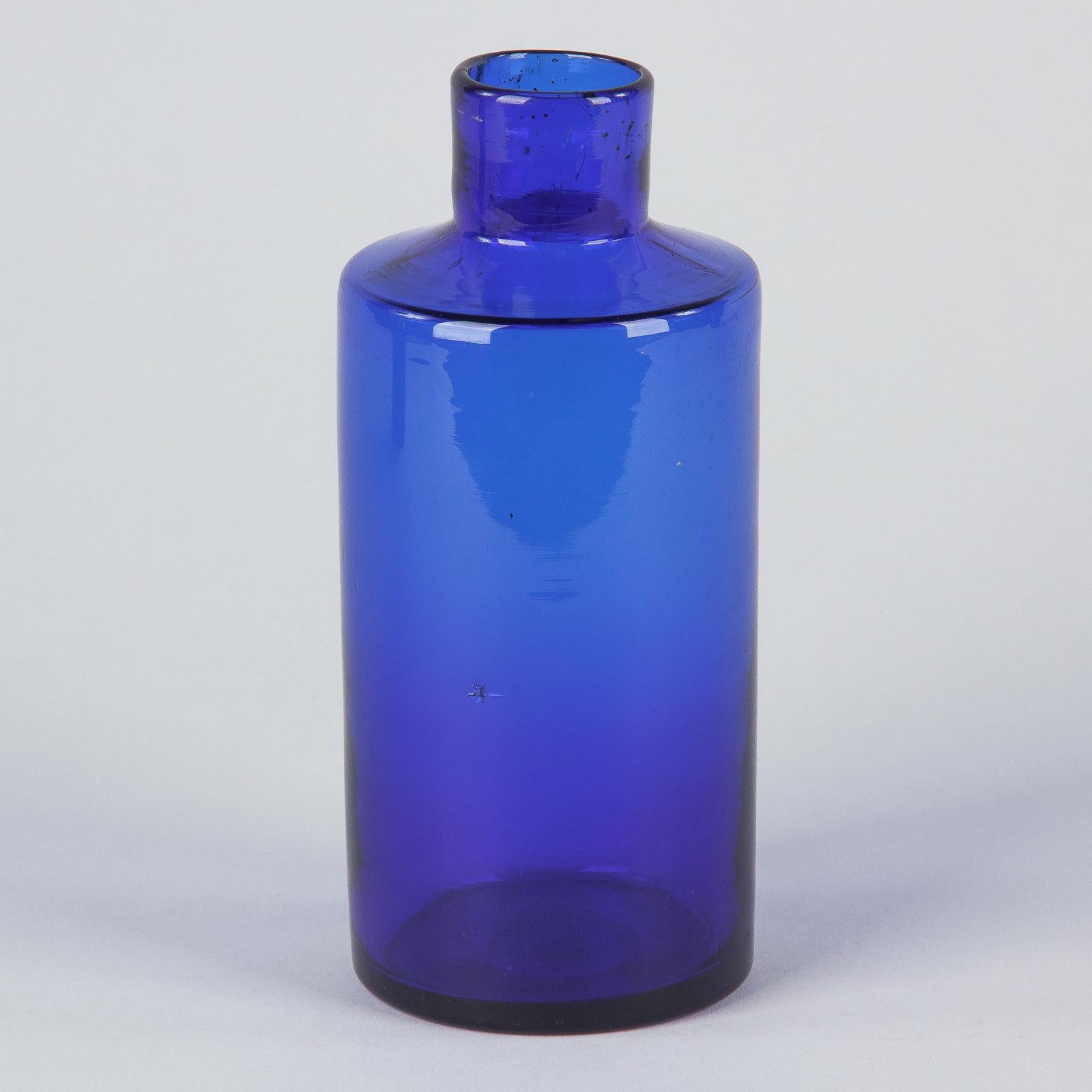 Set of 6 French Cobalt Blue Pharmacy Bottles, 1930s 7