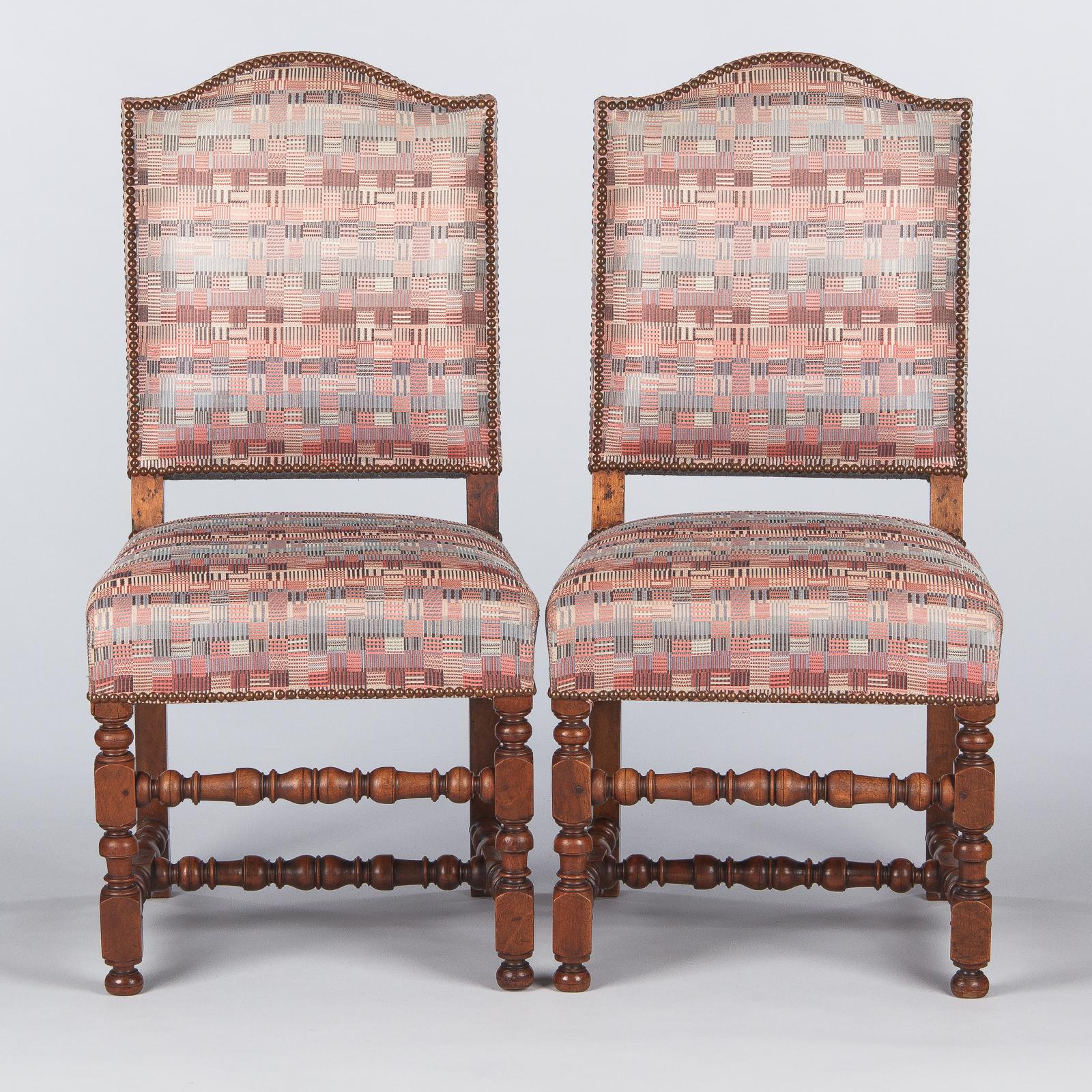 Set of 6 French Louis XIII Style Upholstered Walnut Chairs, 1920s (Stoff)