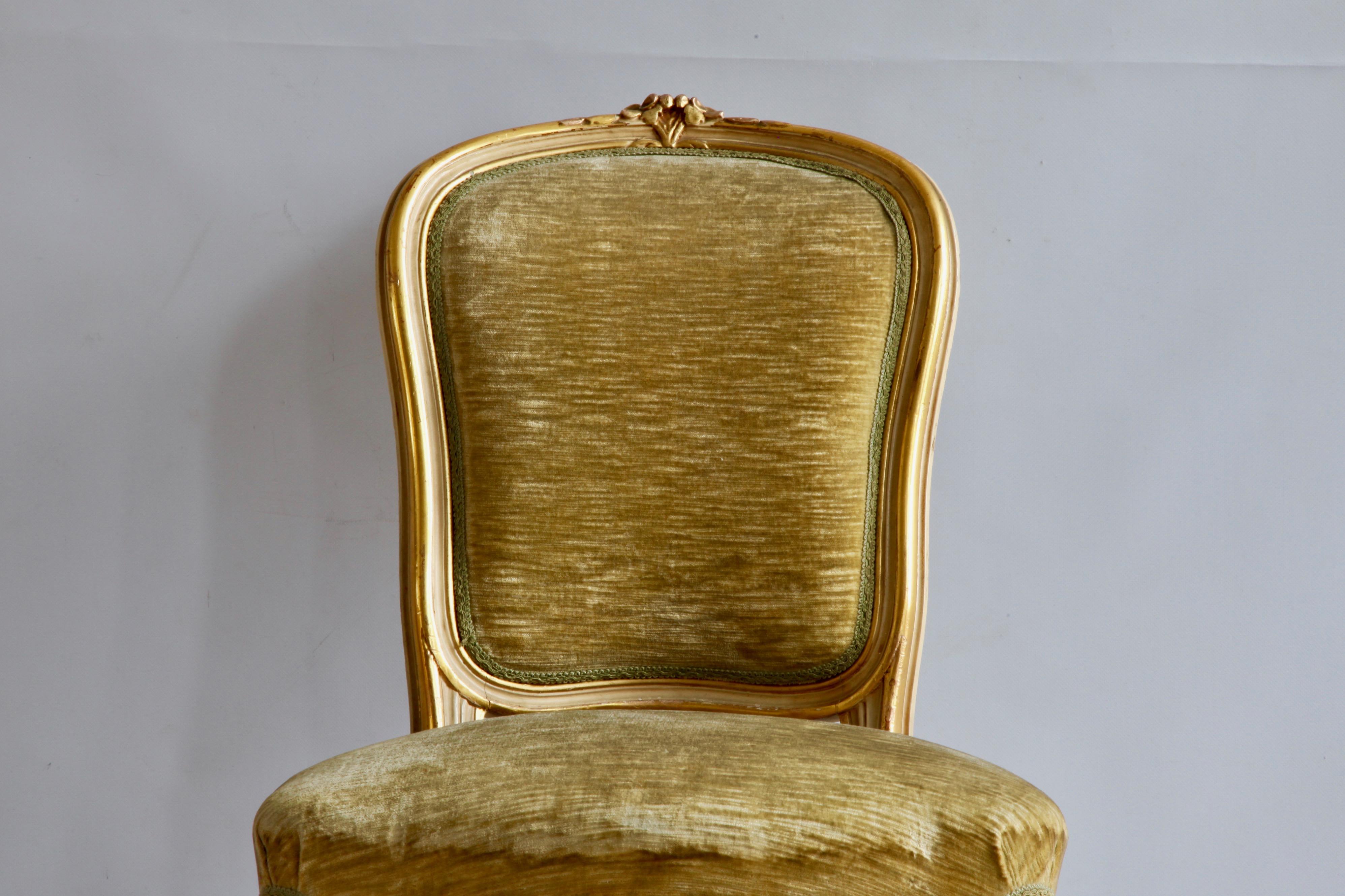 Set of 6 Matching Louis XV Style Chairs, with Gilded Highlights 10