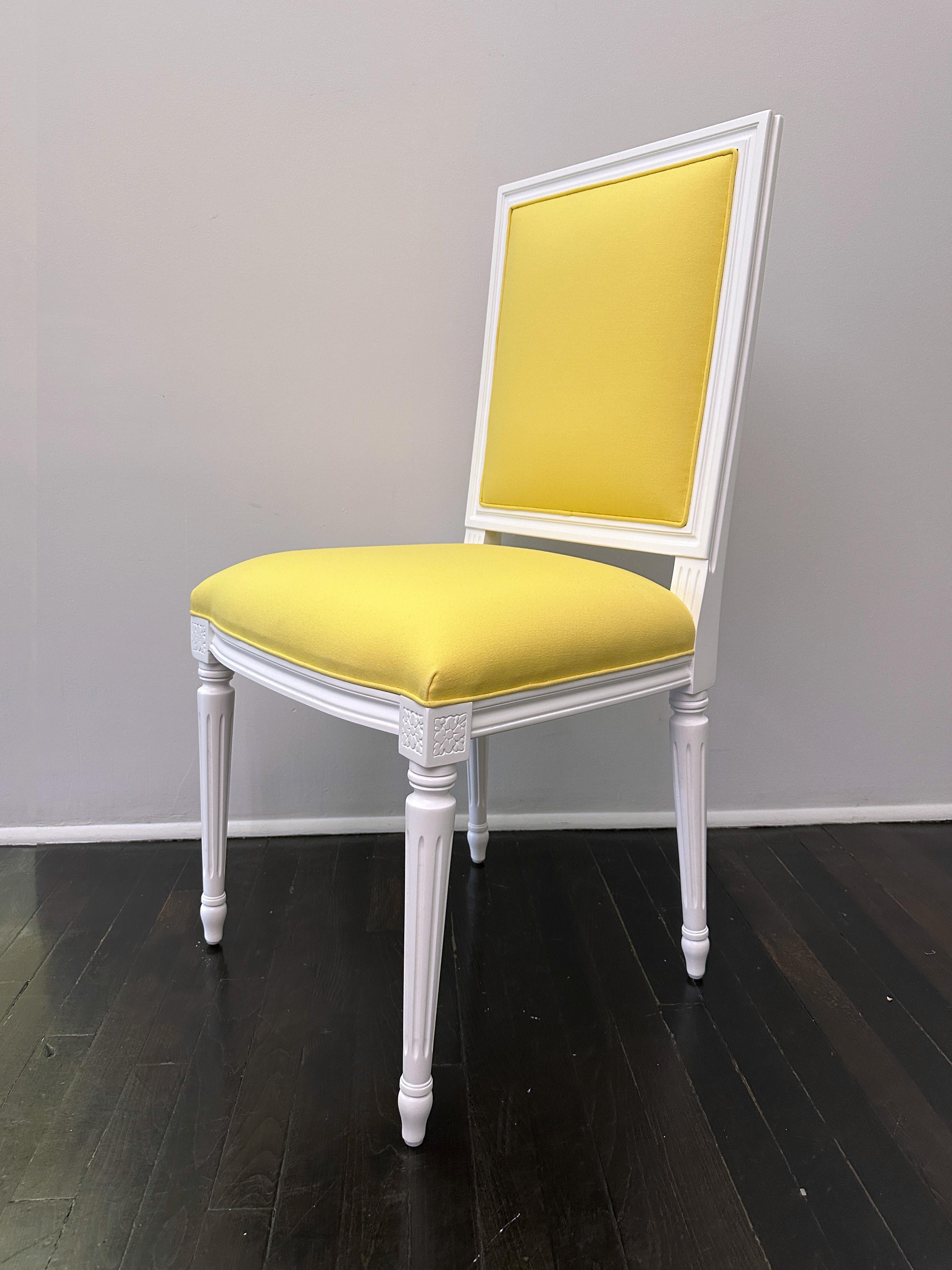 Set di 6 sedie francesi in stile Luigi XVI con schienale quadrato imbottito in vendita 4
