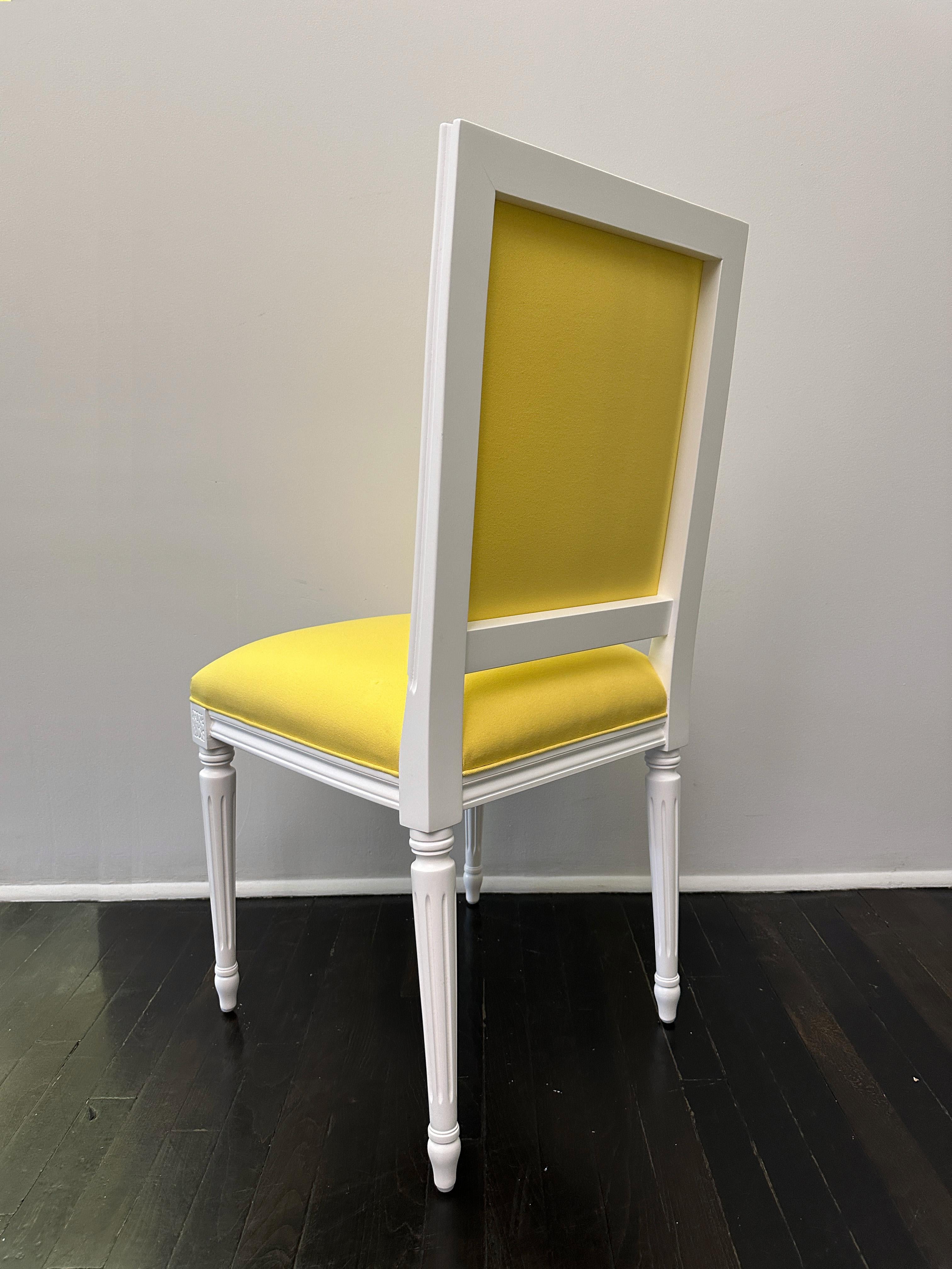 Set di 6 sedie francesi in stile Luigi XVI con schienale quadrato imbottito in vendita 5