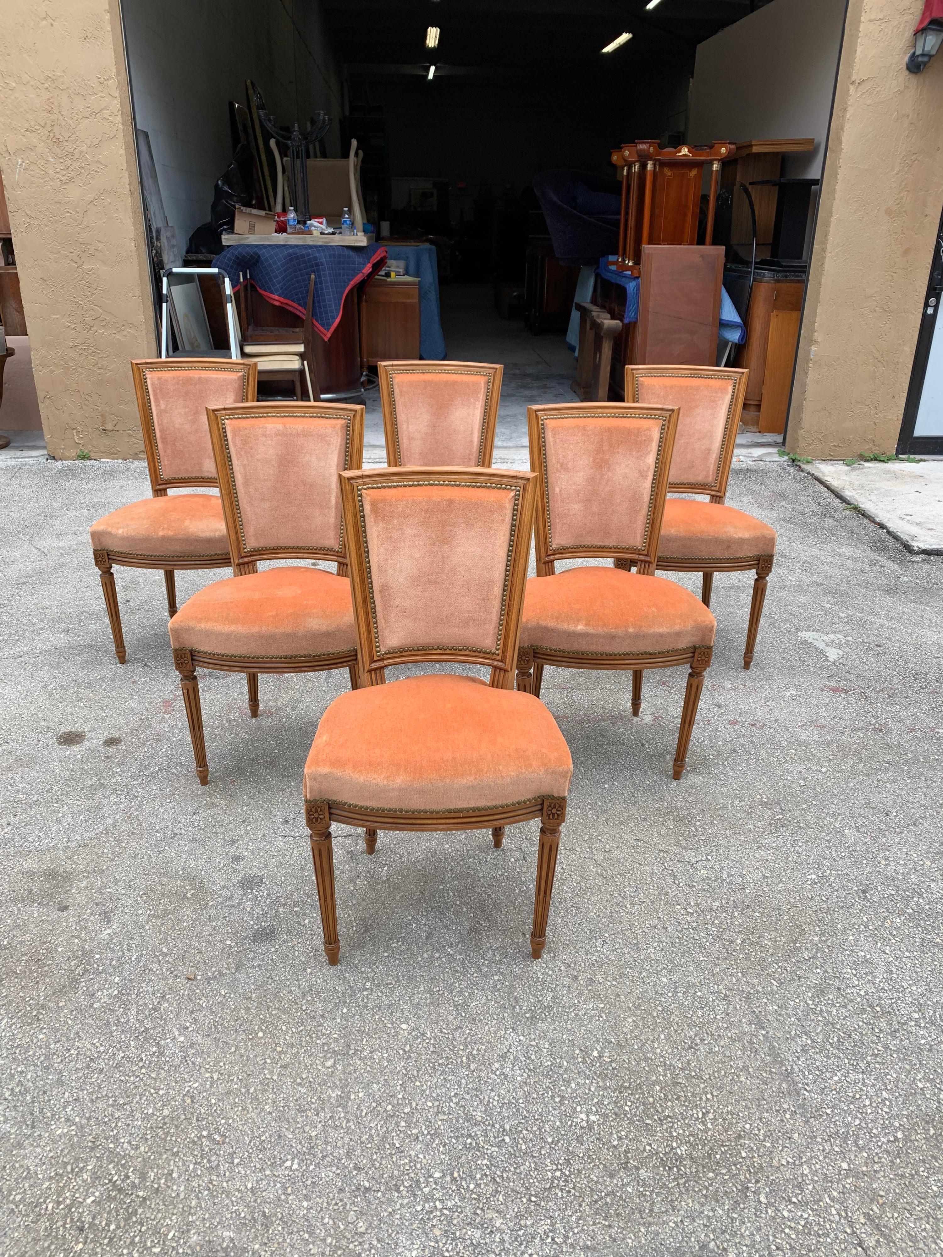 Set of 6 French Louis Xvl Solid Mahogany Dining Chairs, 1910s In Good Condition For Sale In Hialeah, FL