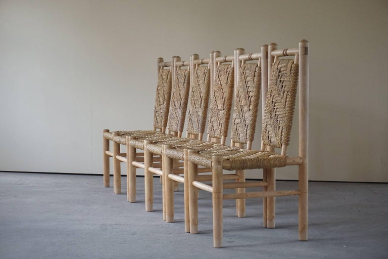 Set of 6 French Mid Century Naturalist Woven Highback Chairs in Solid Elm, 1960s For Sale 8