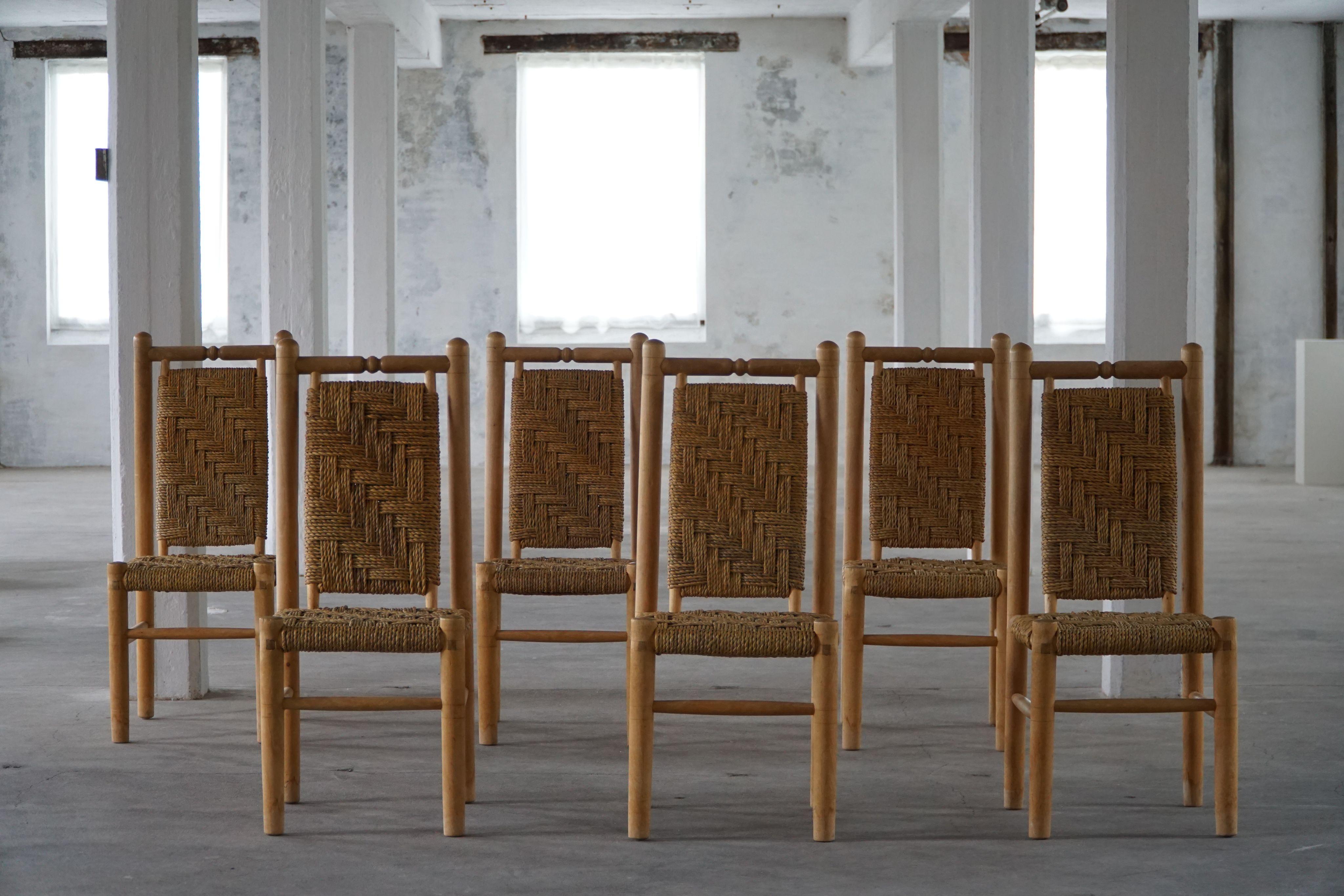 Set of 6 French Mid Century Naturalist Woven Highback Chairs in Solid Elm, 1960s For Sale 9